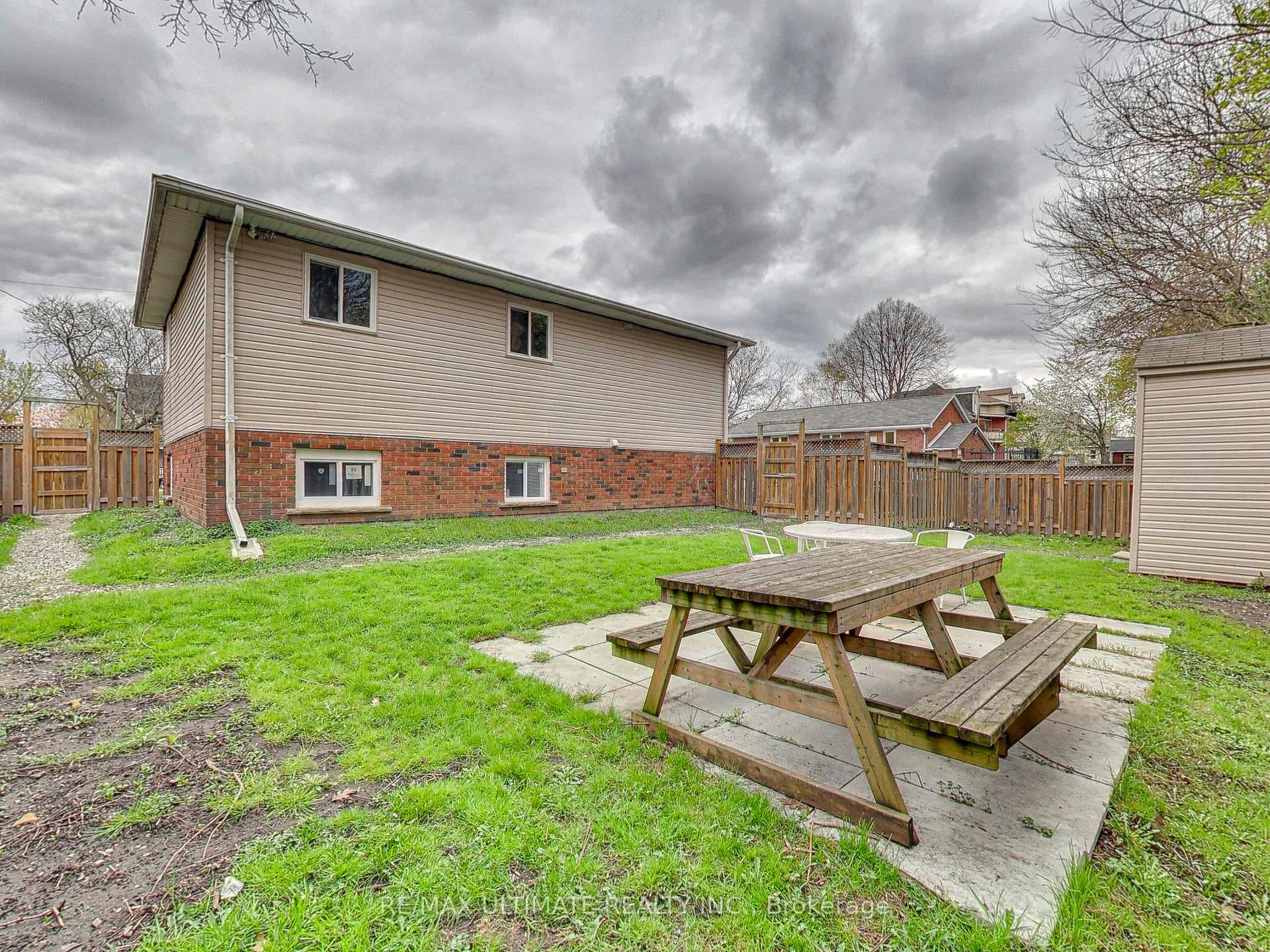 135 Chatham Street photo 39