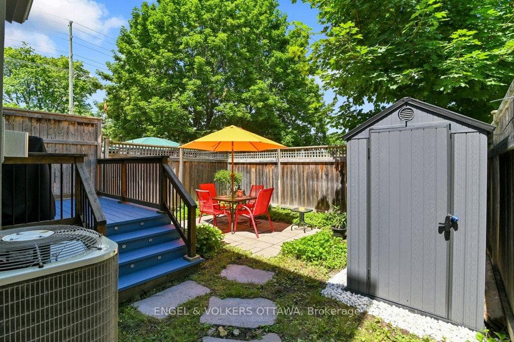 331 Duncairn Avenue photo 32