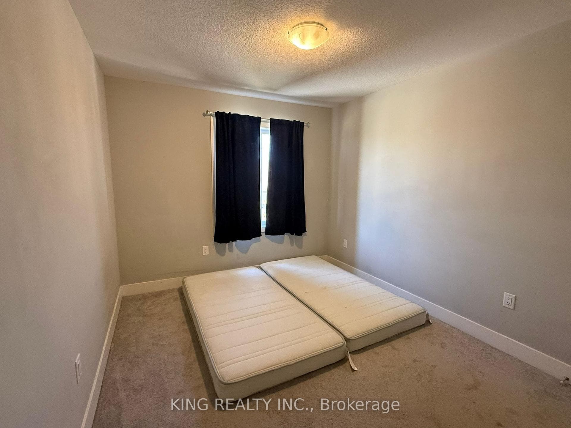745 CHELTON Road Unit 21 photo 20