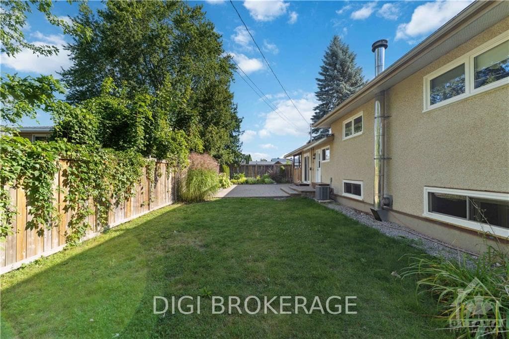 44 LEEMING Drive photo 29