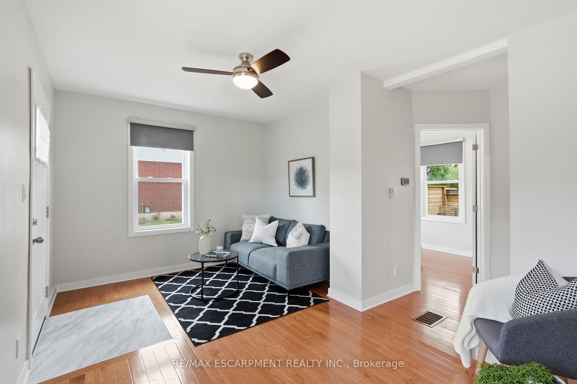 410 Beach Boulevard photo 3