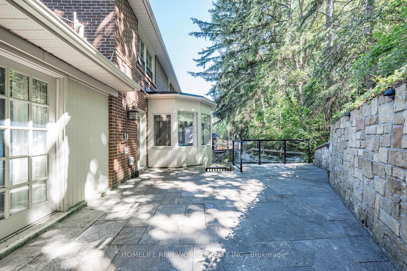 1 Campbell Crescent photo 26
