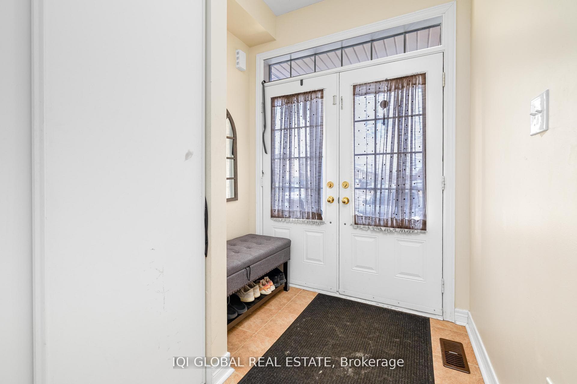 7493 Saint Barbara Boulevard photo 4