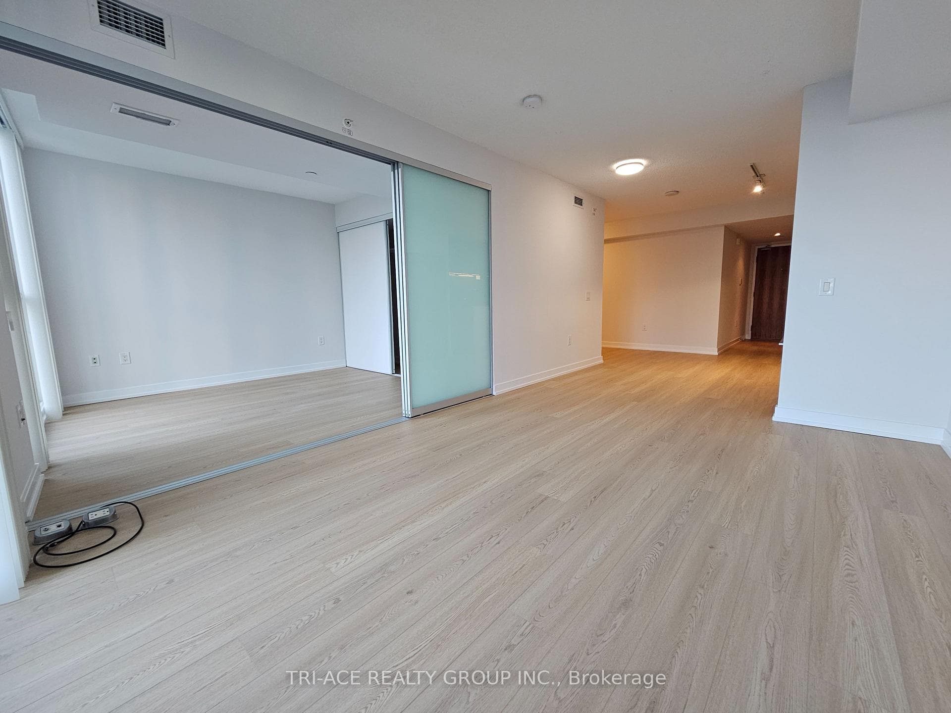 75 Queens Wharf Road Unit 2703 photo 21