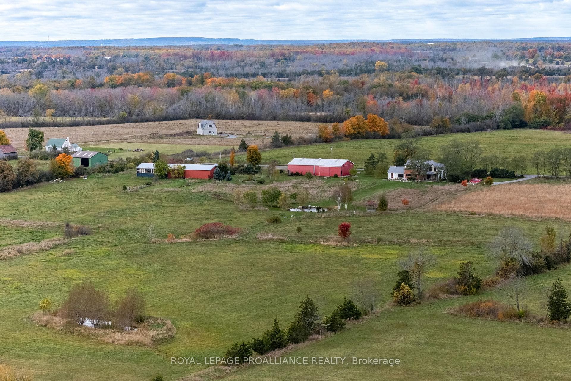 591 Christian Road photo 2