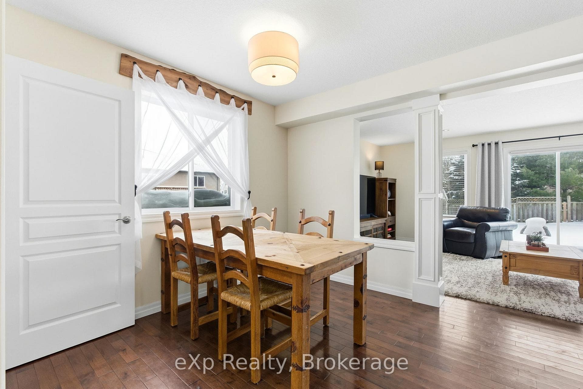 135 Maxwell Street photo 7