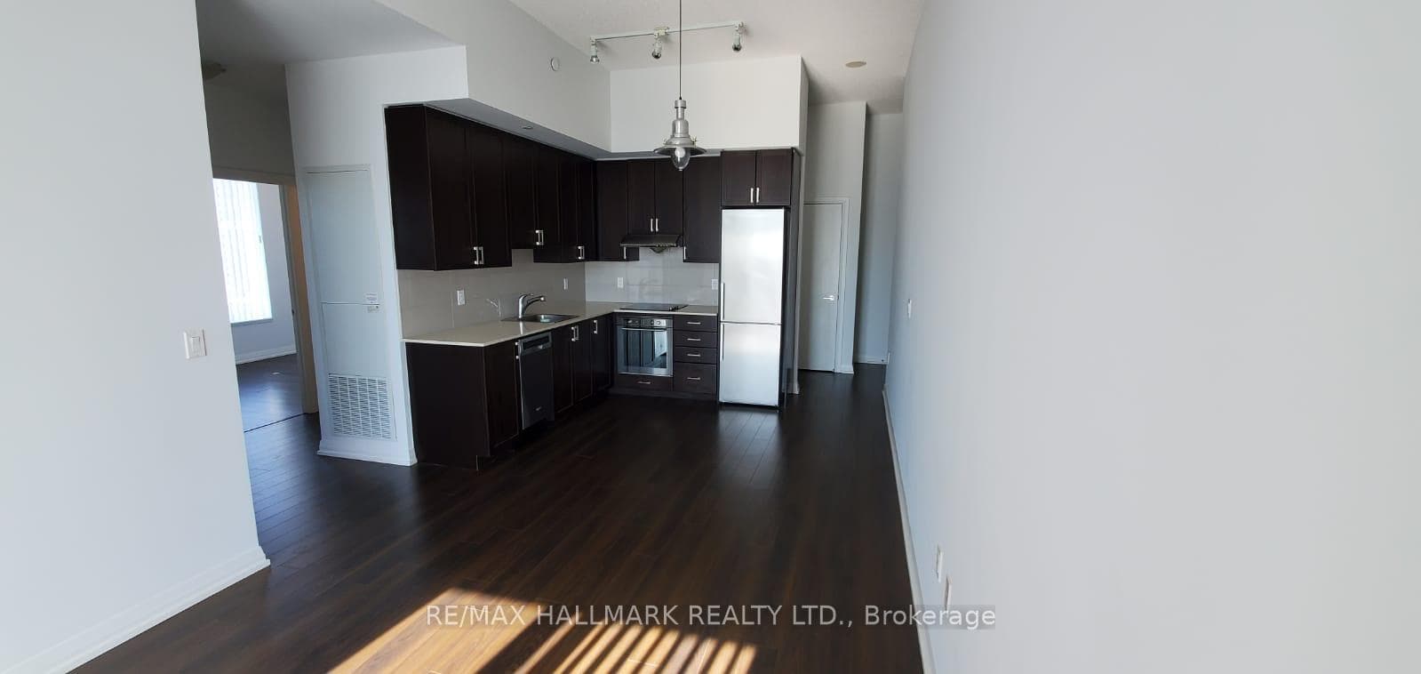 55 Ann O'reilly Road Unit 1208 photo 8