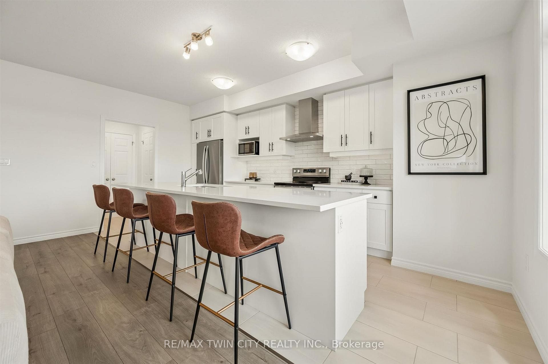80 Lomond Lane photo 13