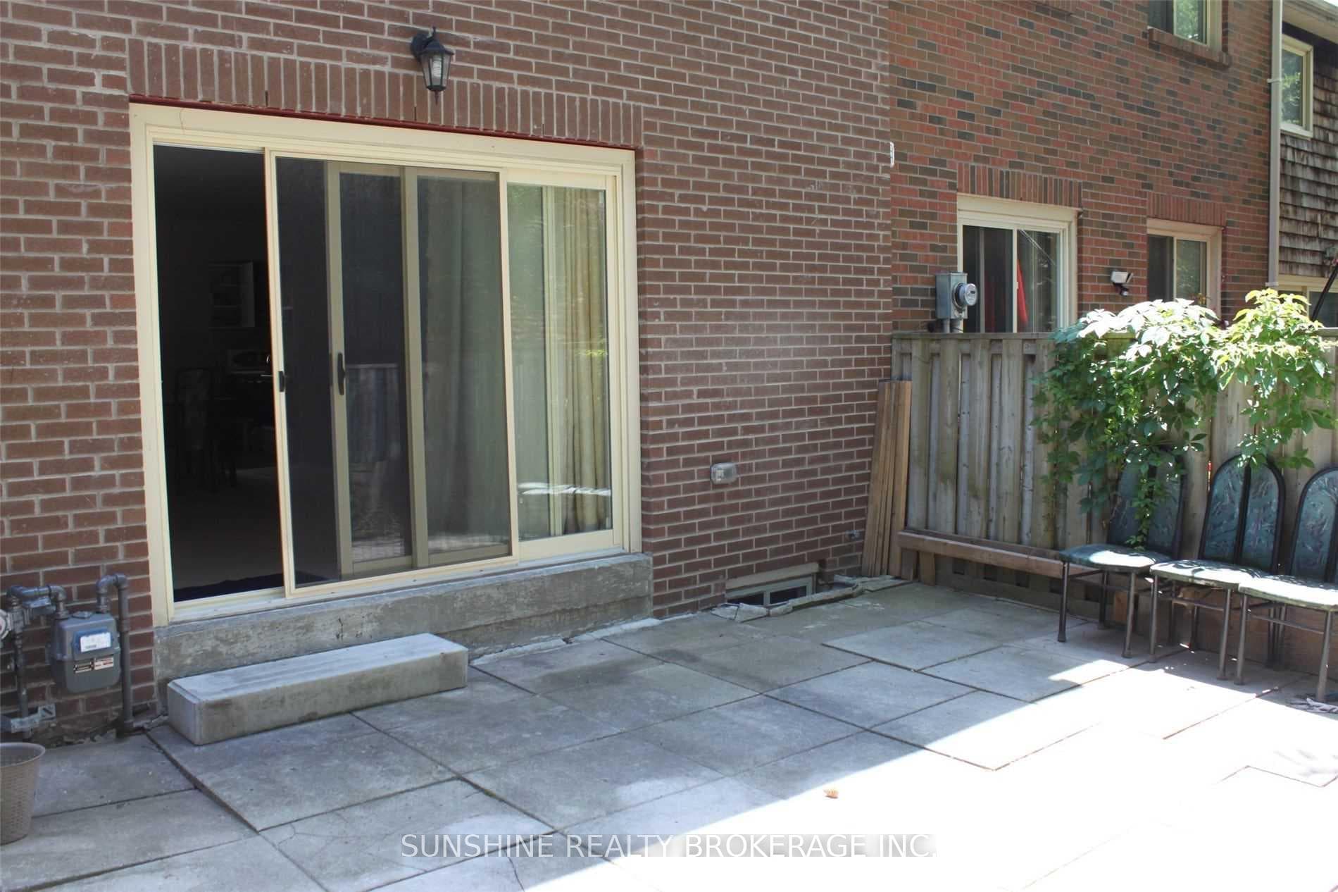 270 Timberbank Boulevard Unit 77 photo 24