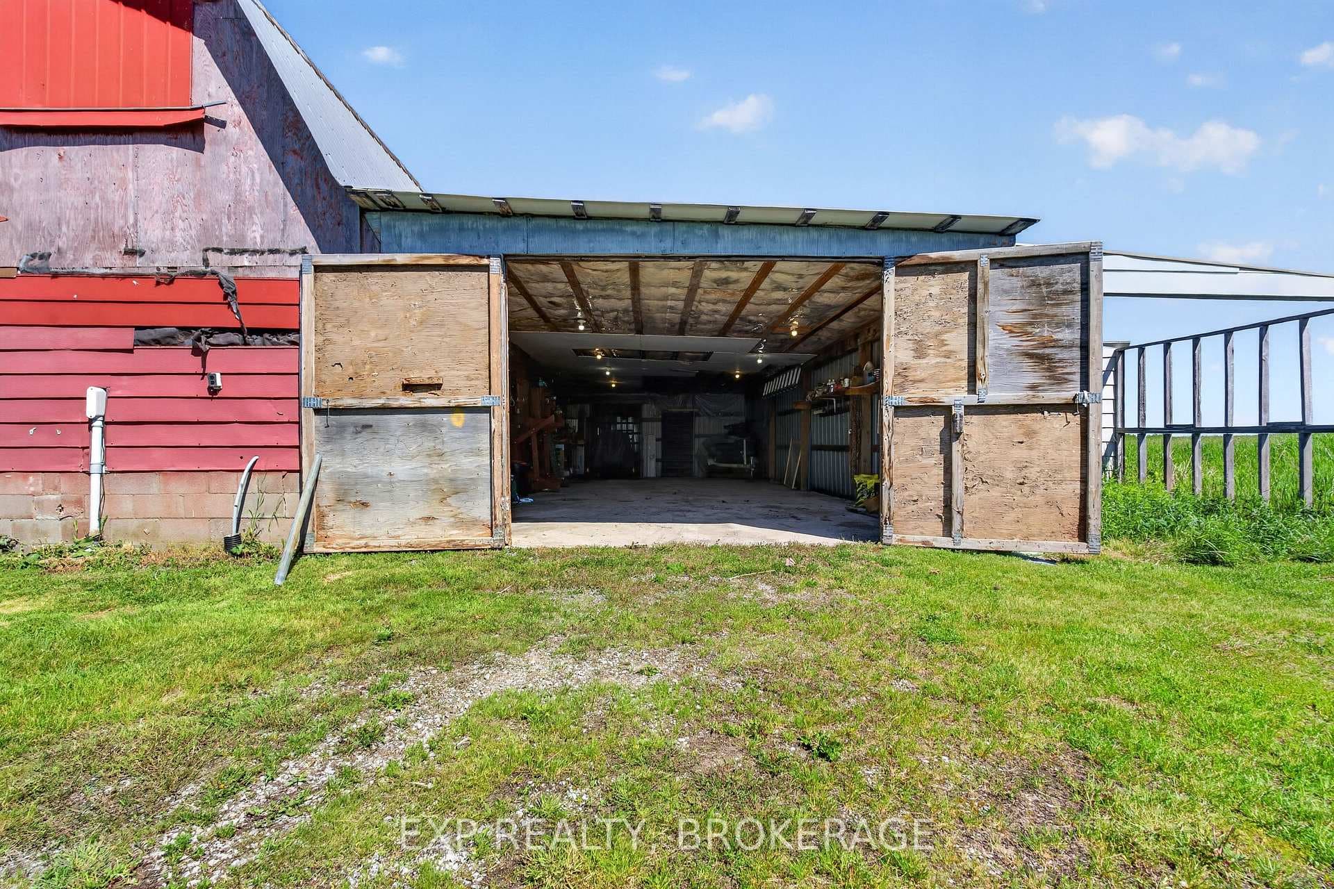 2214 HIGHWAY 96 N/A photo 42