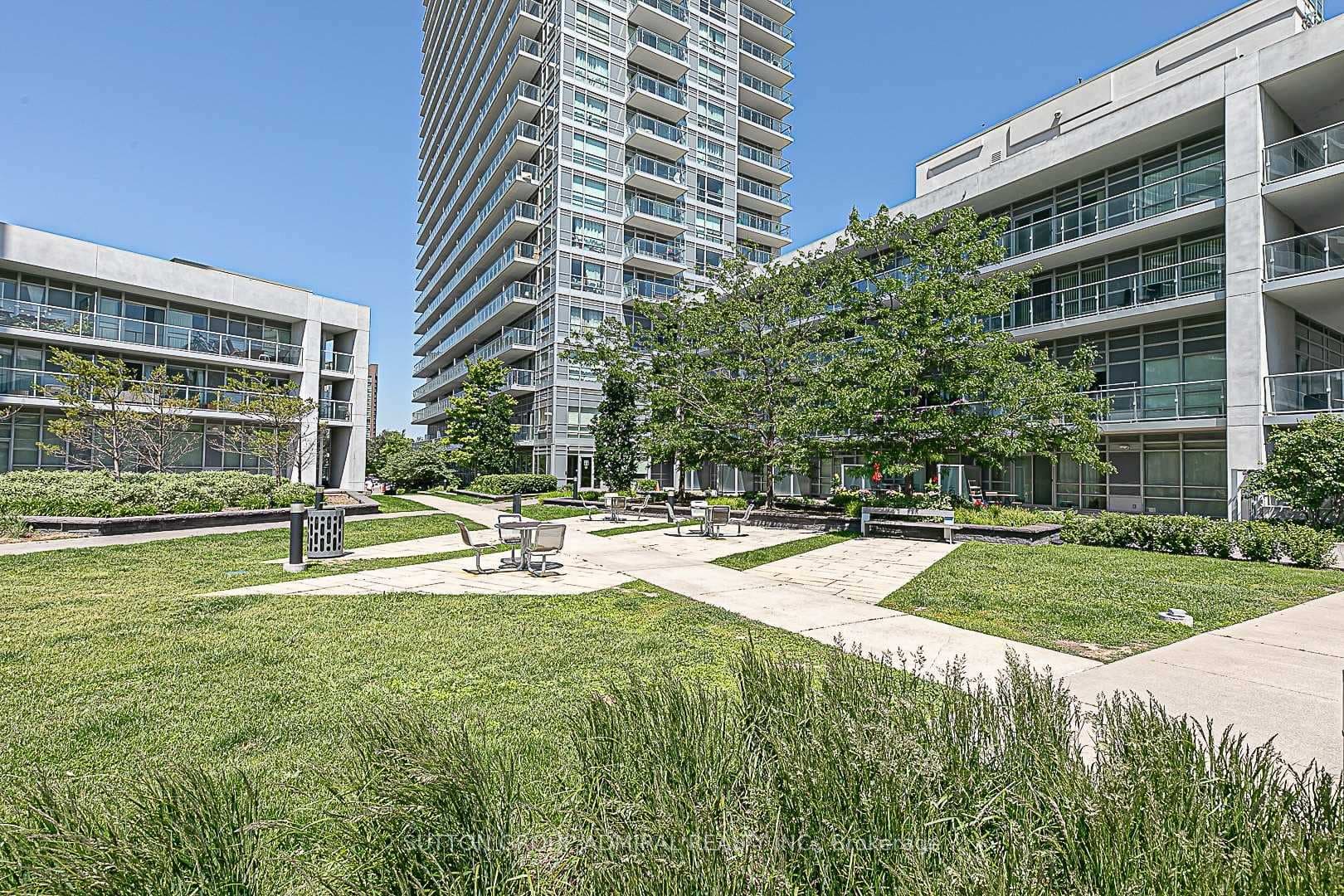 30 Herons Hill Way Unit 503 photo 15