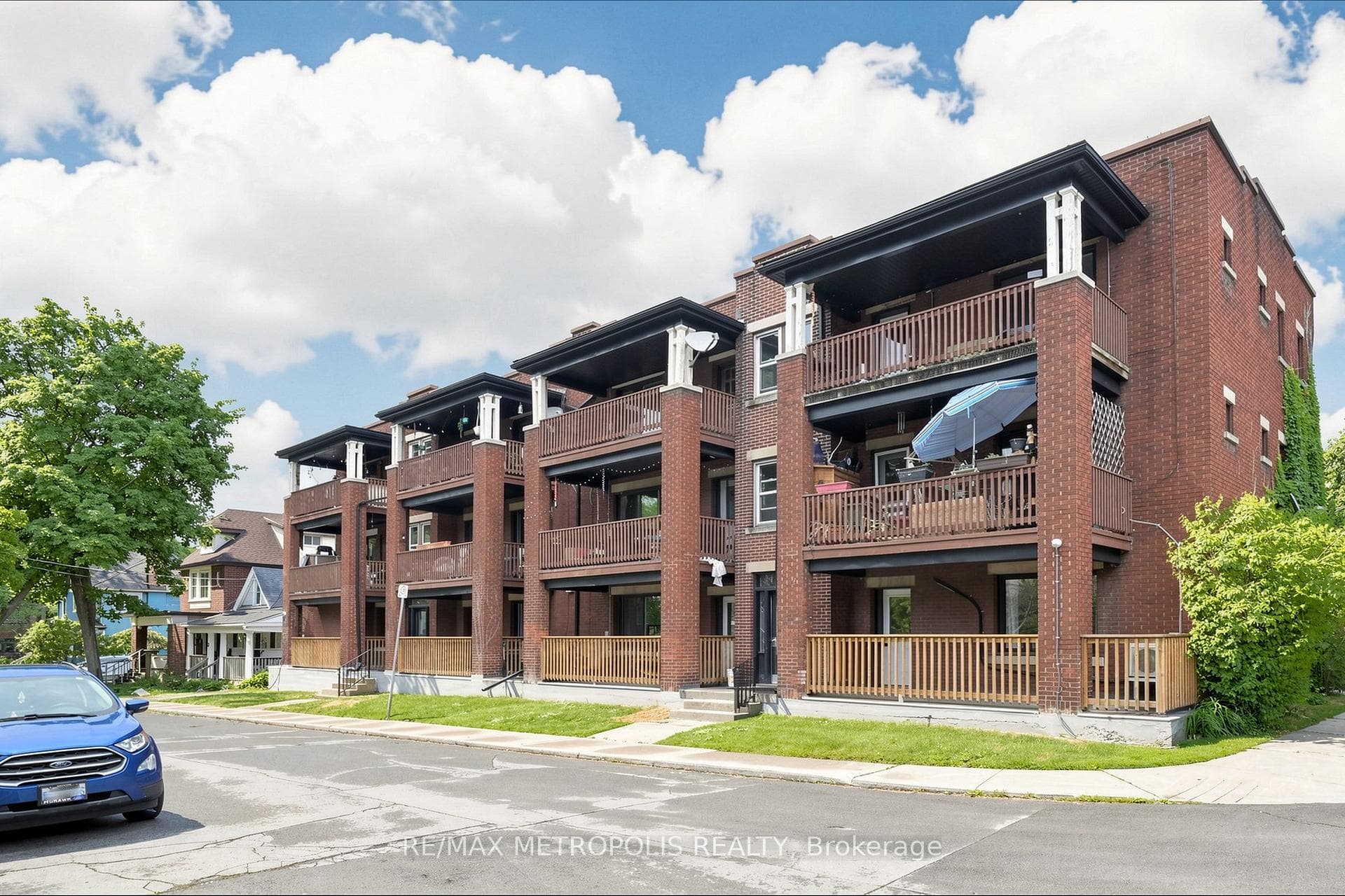 41 Albert Street photo 1