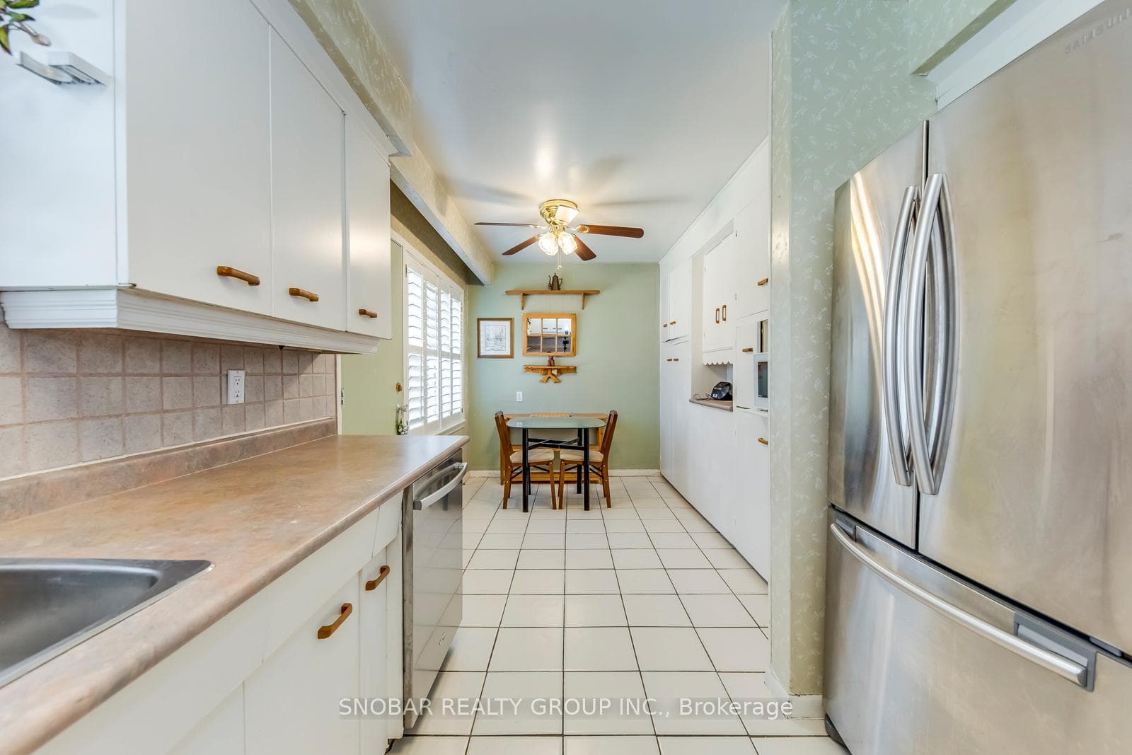 31 Hartsdale Drive photo 13