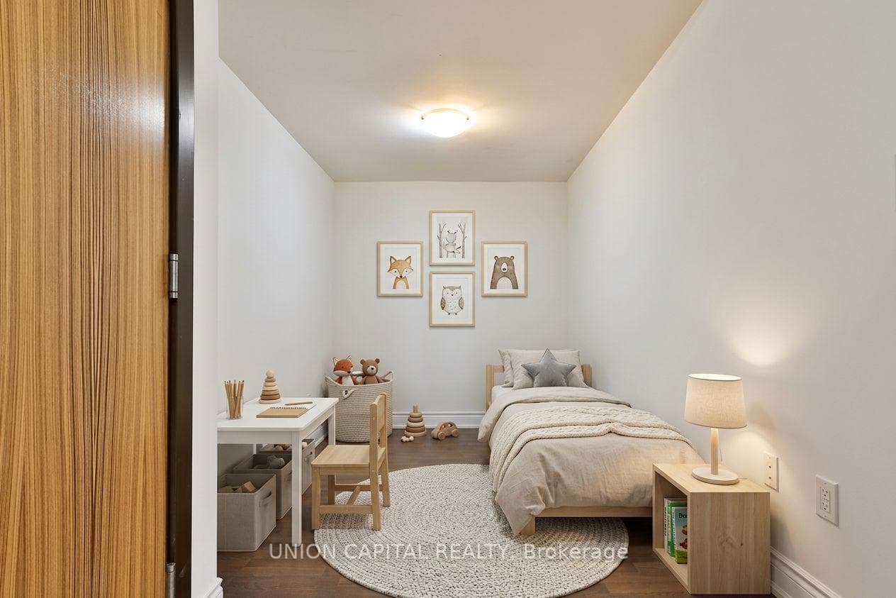 60 South Town Centre Boulevard Unit 816 photo 14