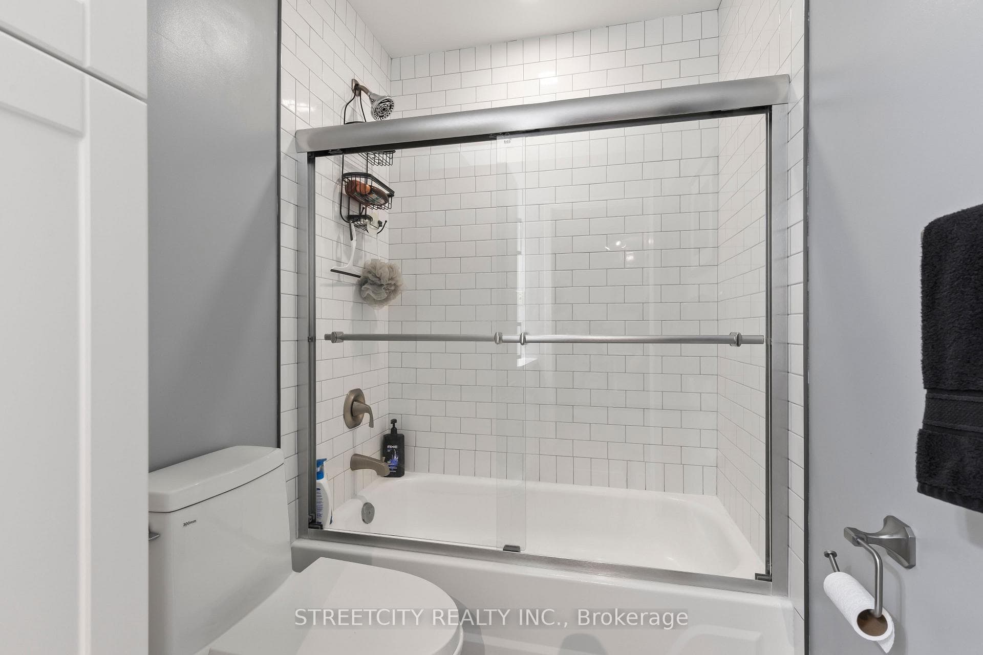 731 Deveron Crescent Unit 314 photo 15