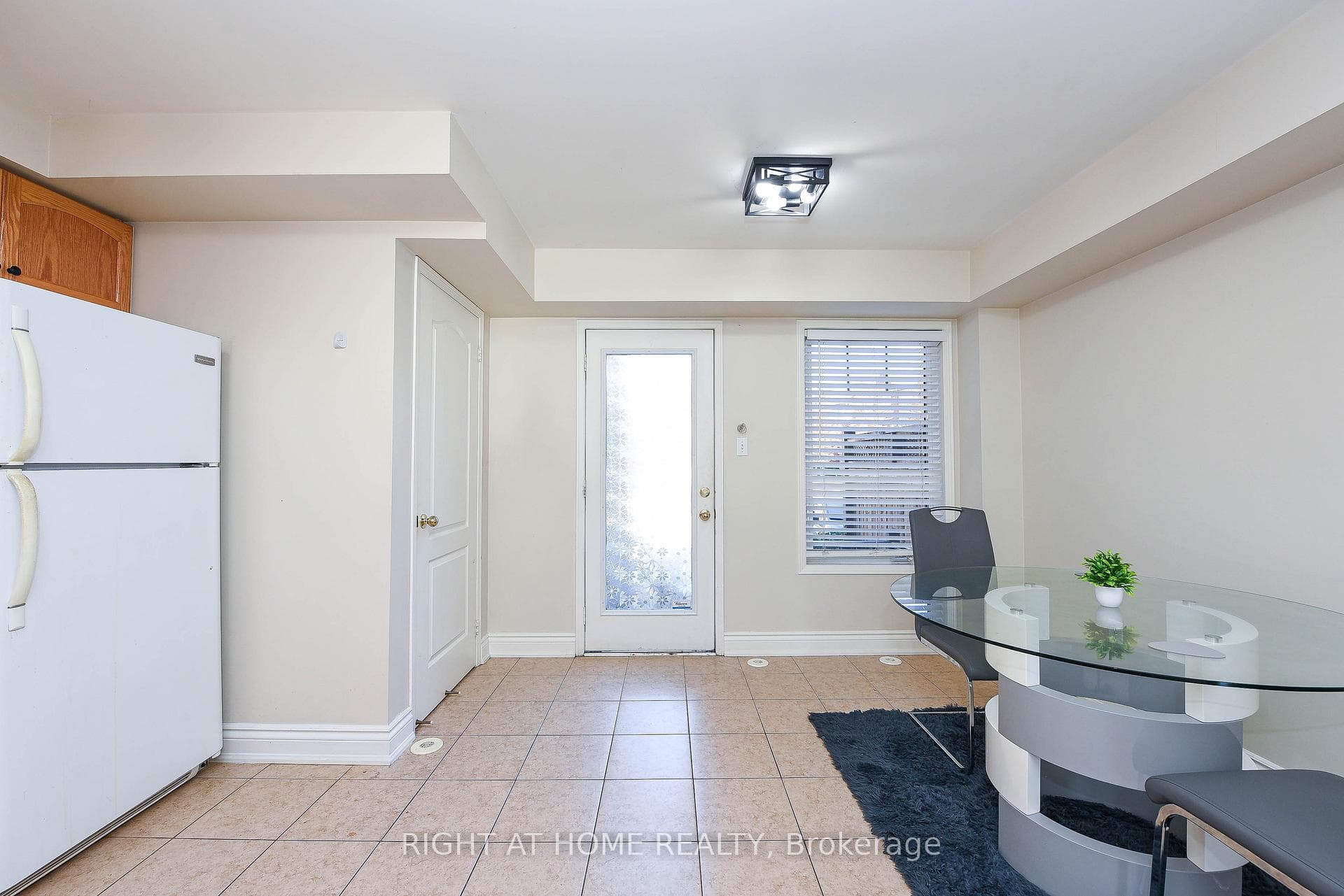 3335 Thomas Street Unit 13 photo 11