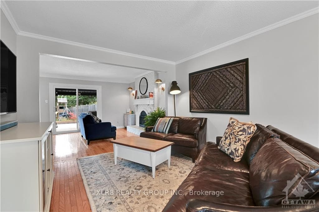 1635 GREY NUNS Drive photo 12