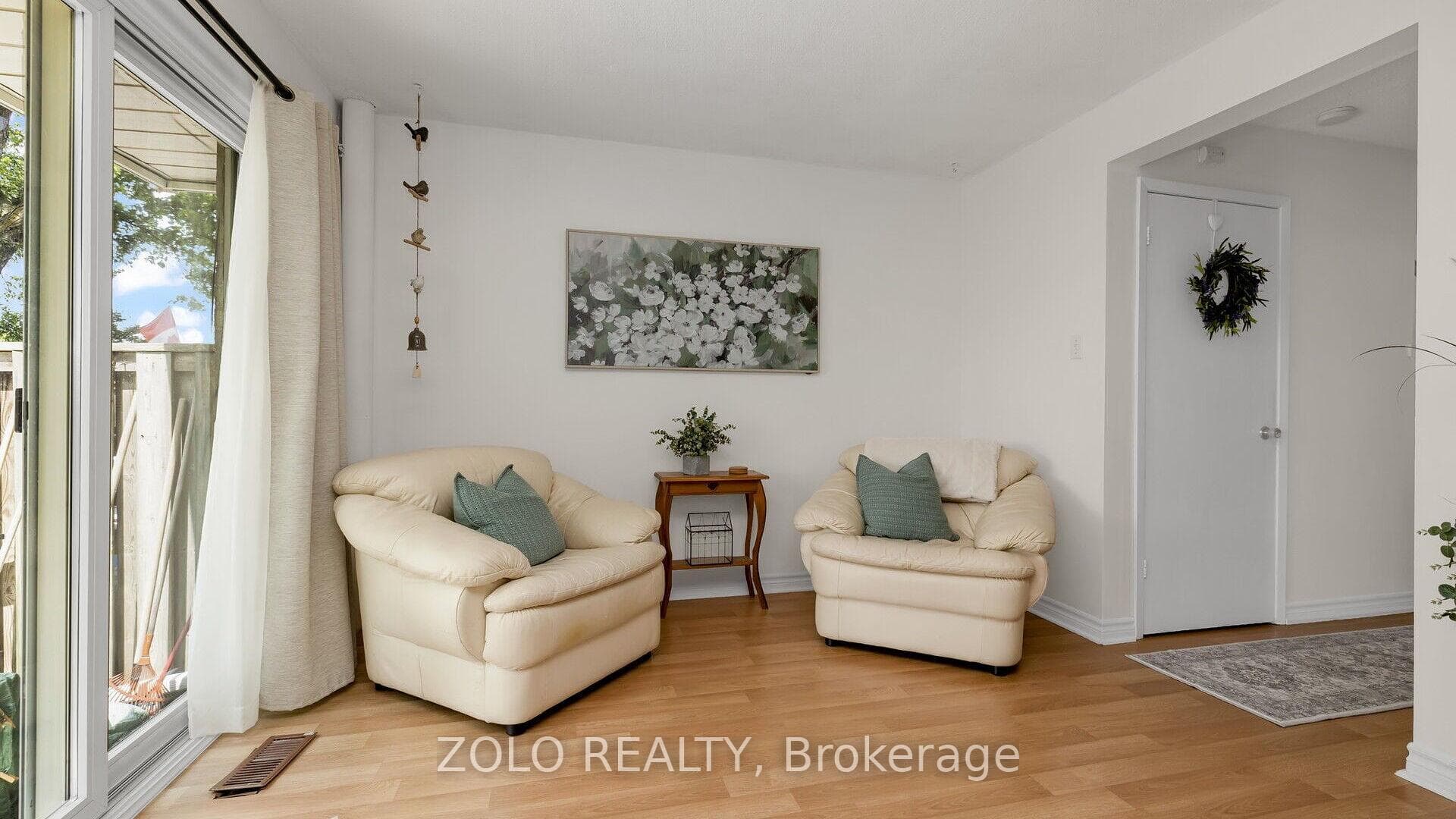 39 Jacobs Square photo 15