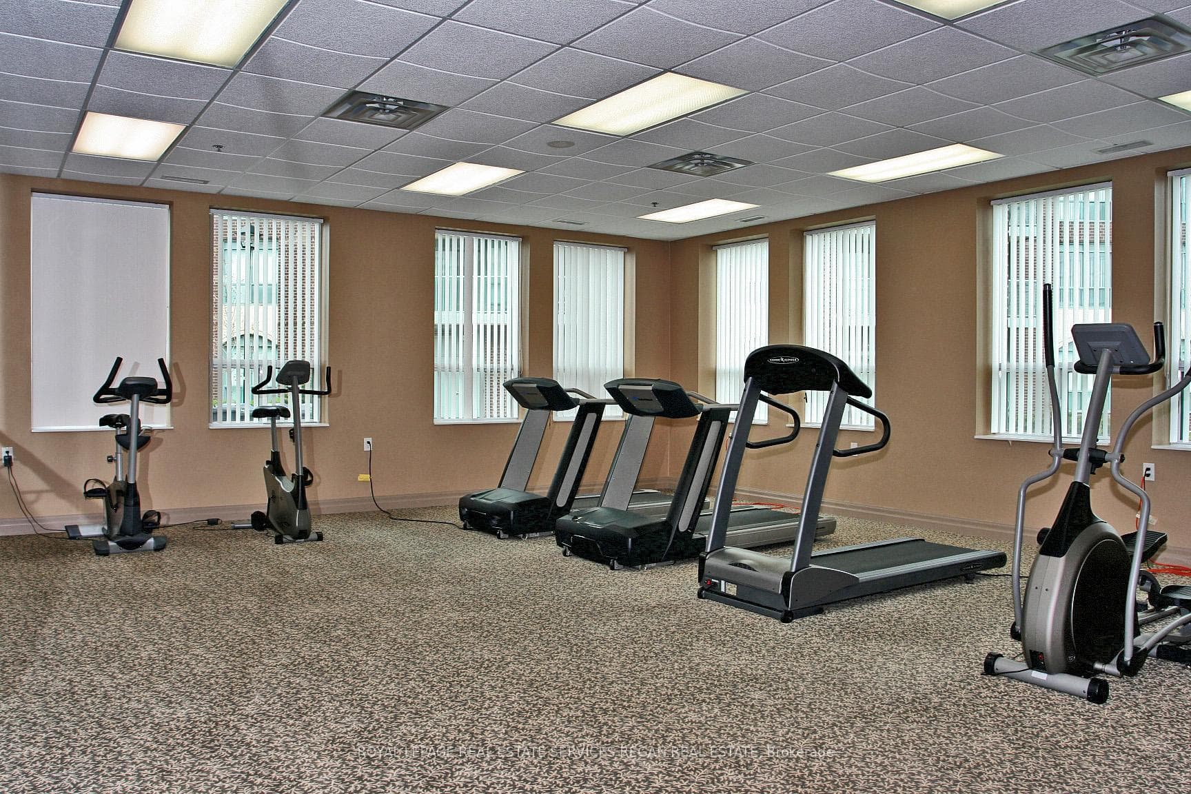 4900 Glen Erin Drive Unit 207 photo 27