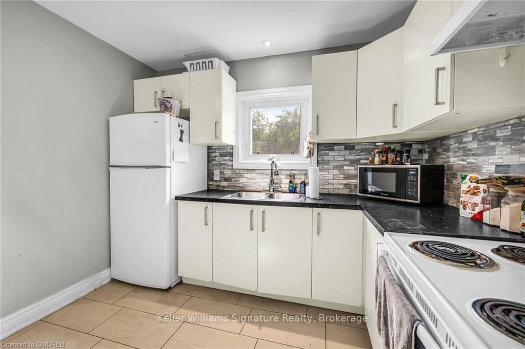 249 WEST 2ND Street photo 7