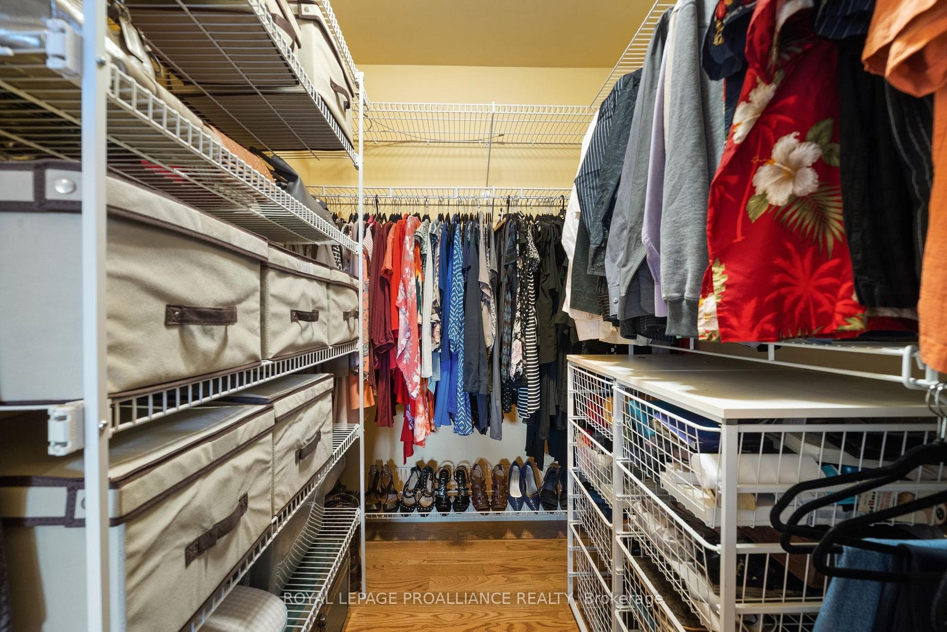 6 Hilton Place photo 24