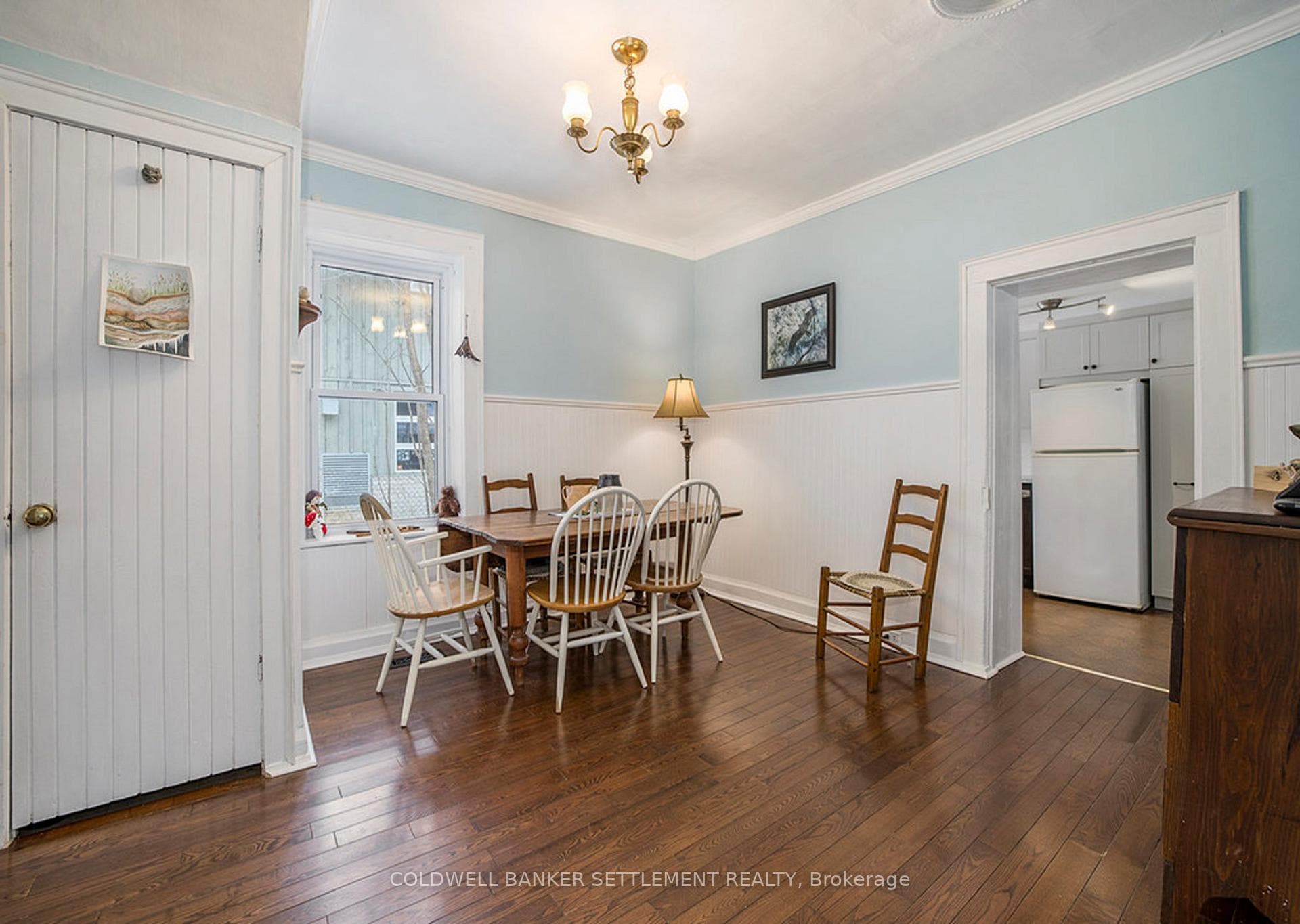 205 LEWIS Street photo 12