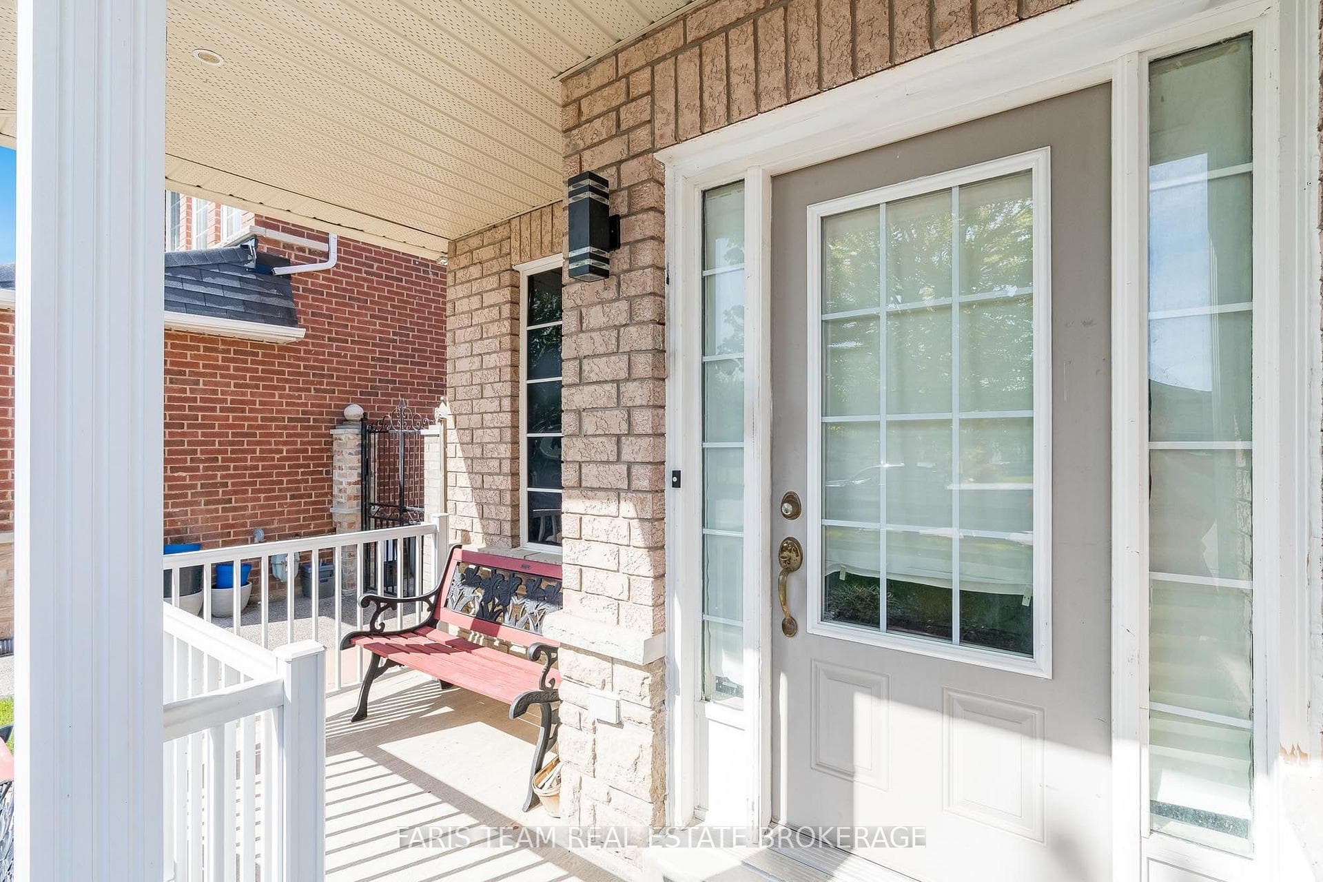 1244 Mary-Lou Street photo 4
