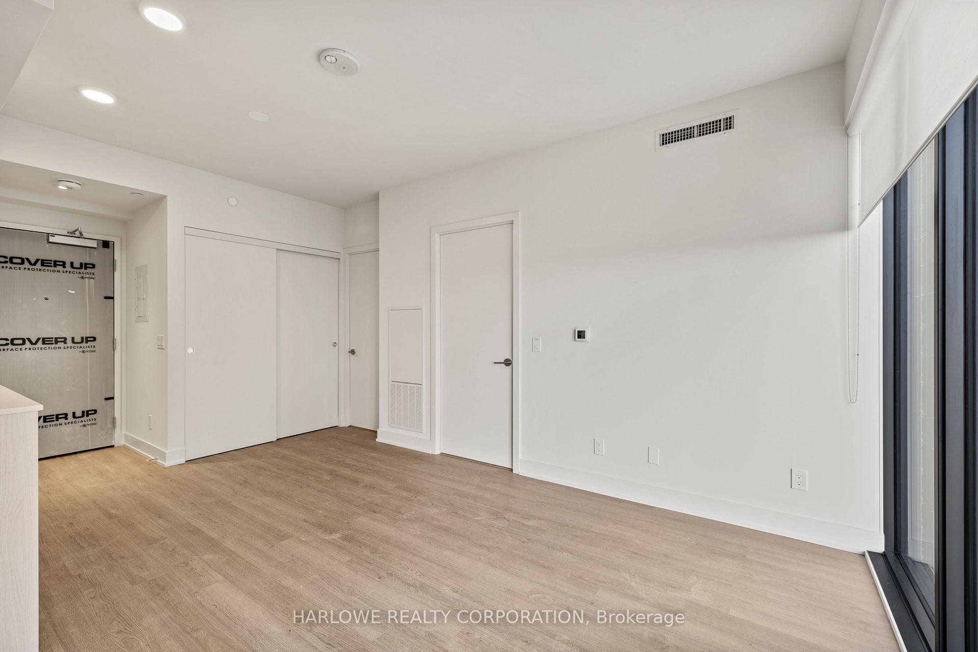 8 Cumberland Street Unit 2209 photo 6
