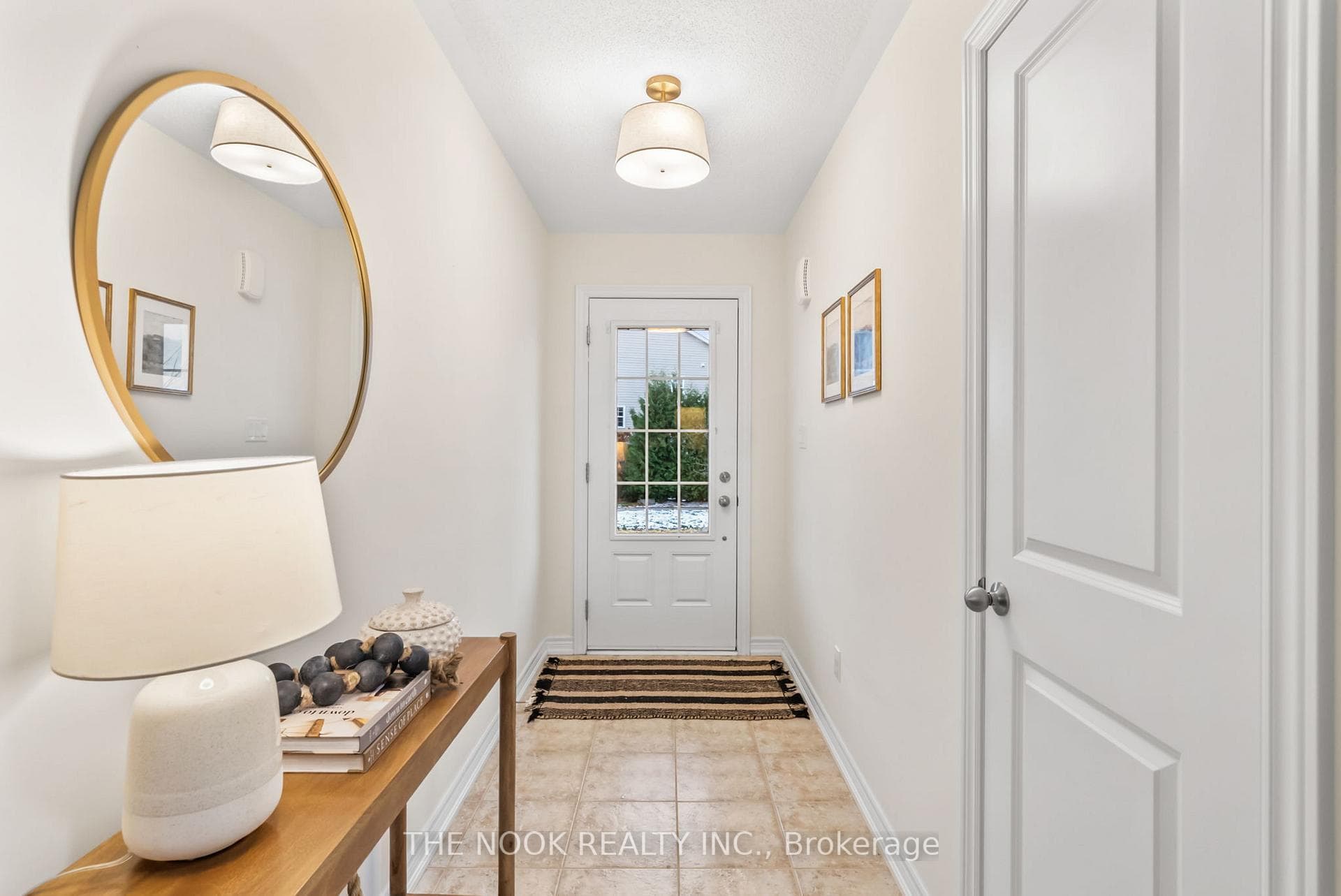 7 Greenaway Circle photo 7