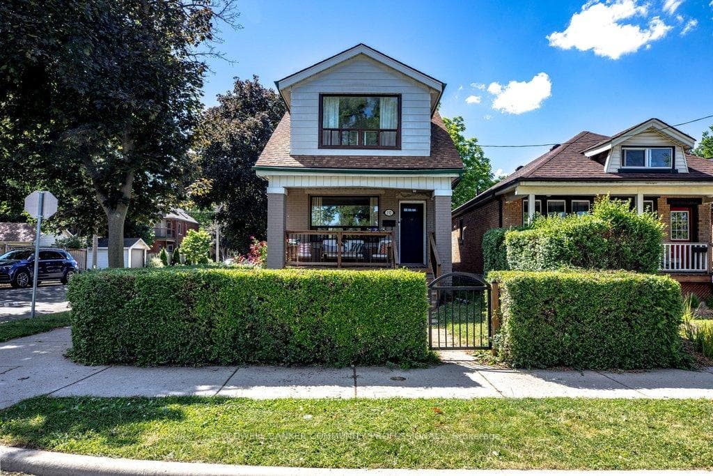 152 London Street photo 2