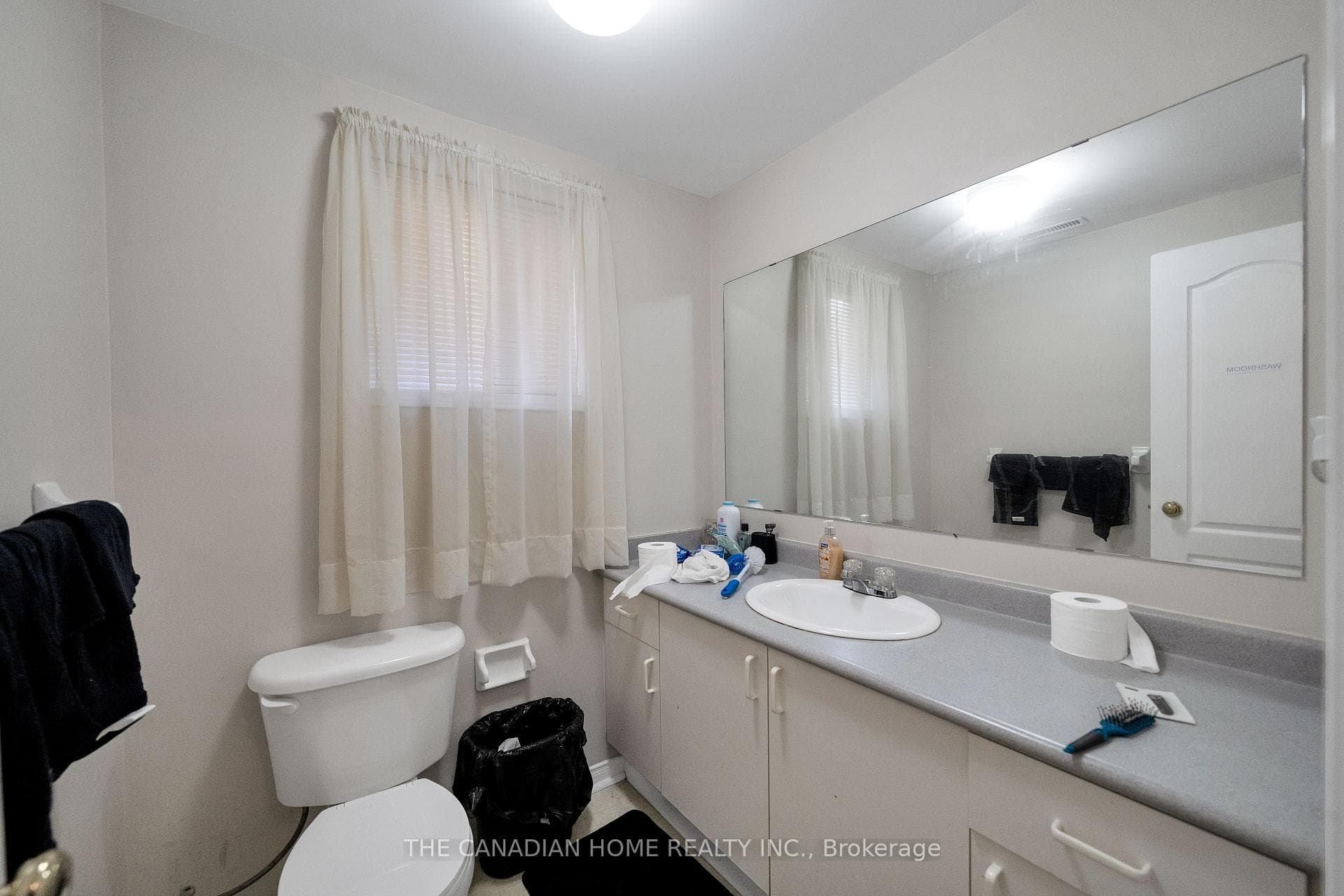 2111 Lynn Heights Drive photo 13