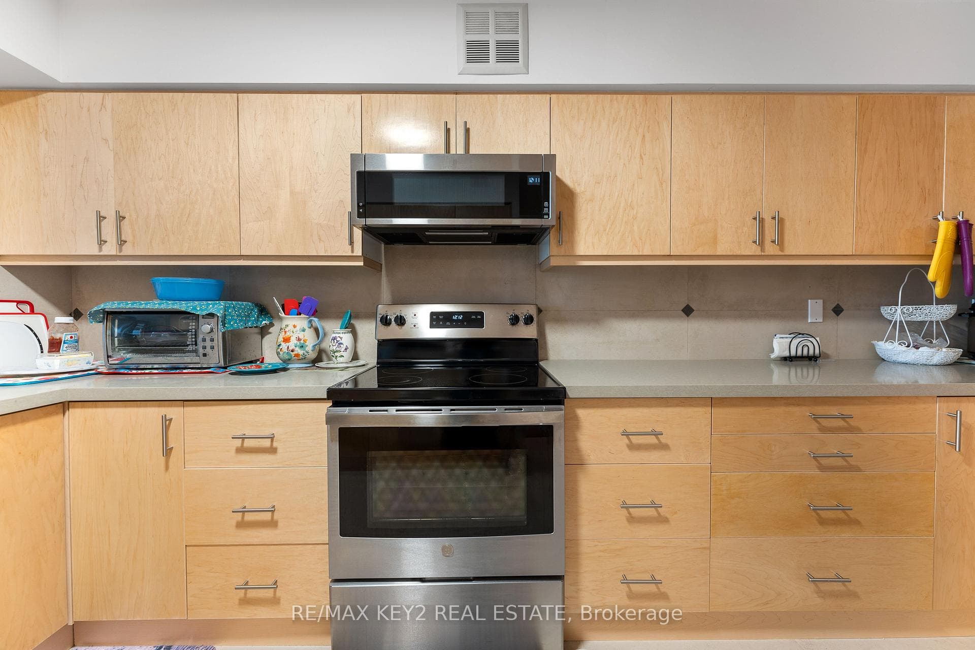 25 Austin Drive Unit 316 photo 3