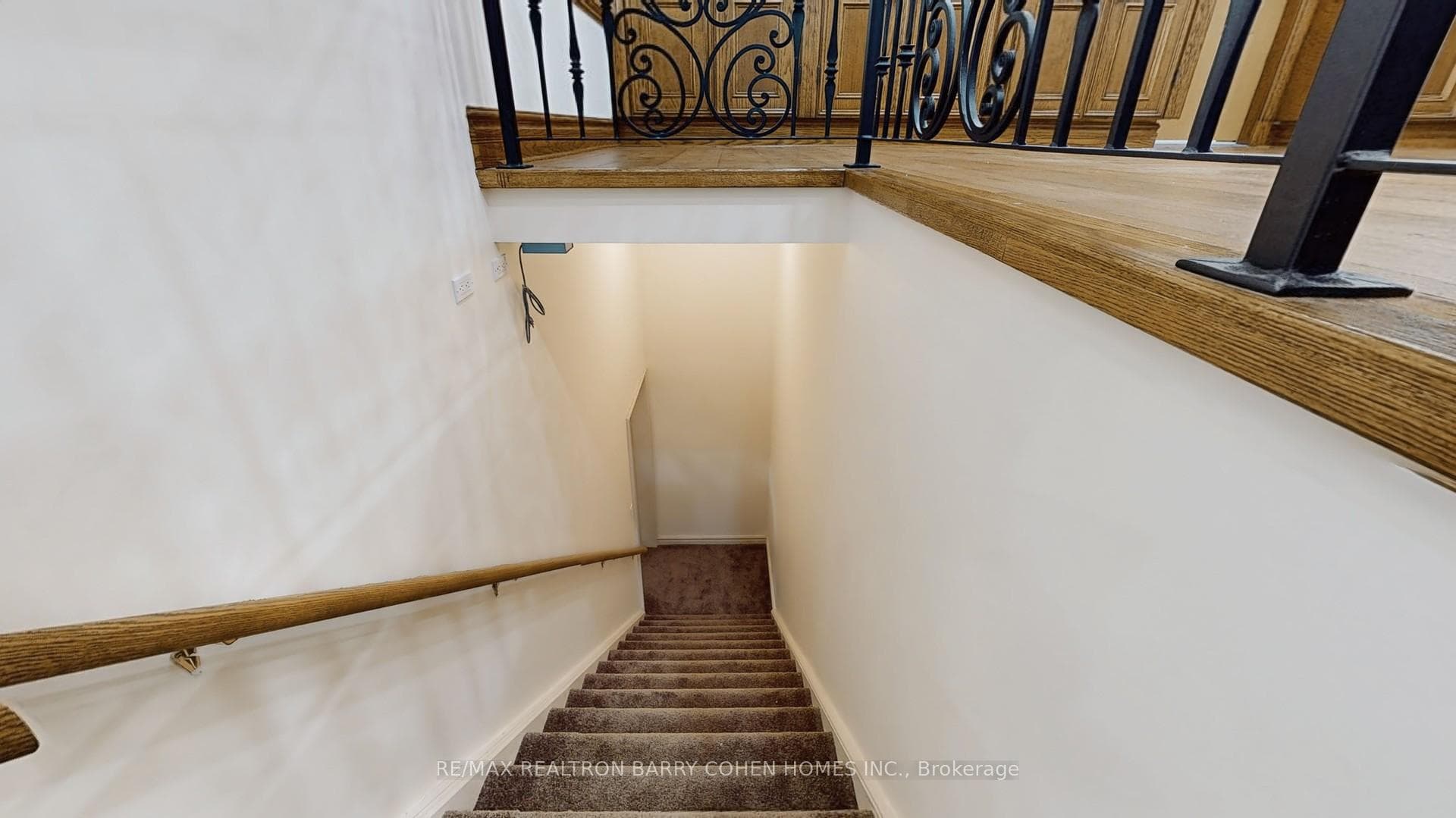 30 Marcus Court photo 41
