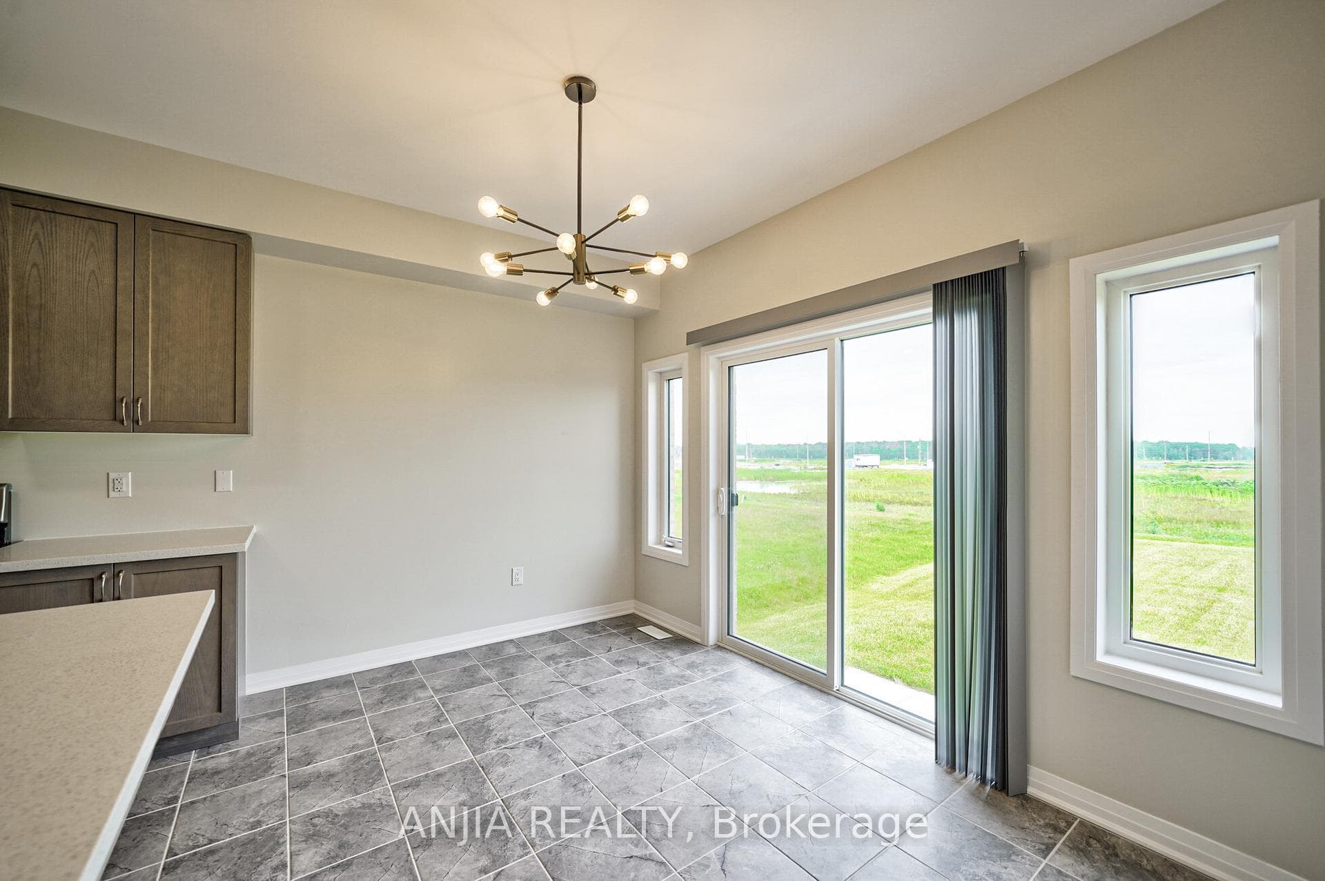 1285 Broderick Street photo 17