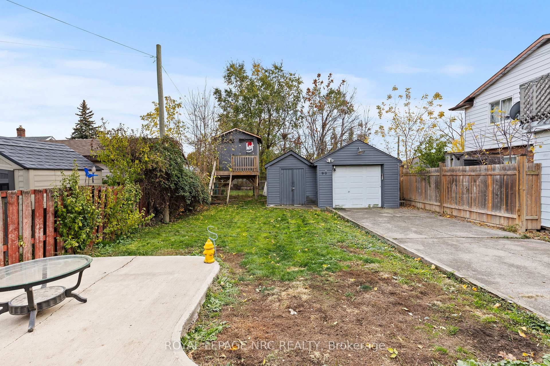 90 Facer Street photo 29