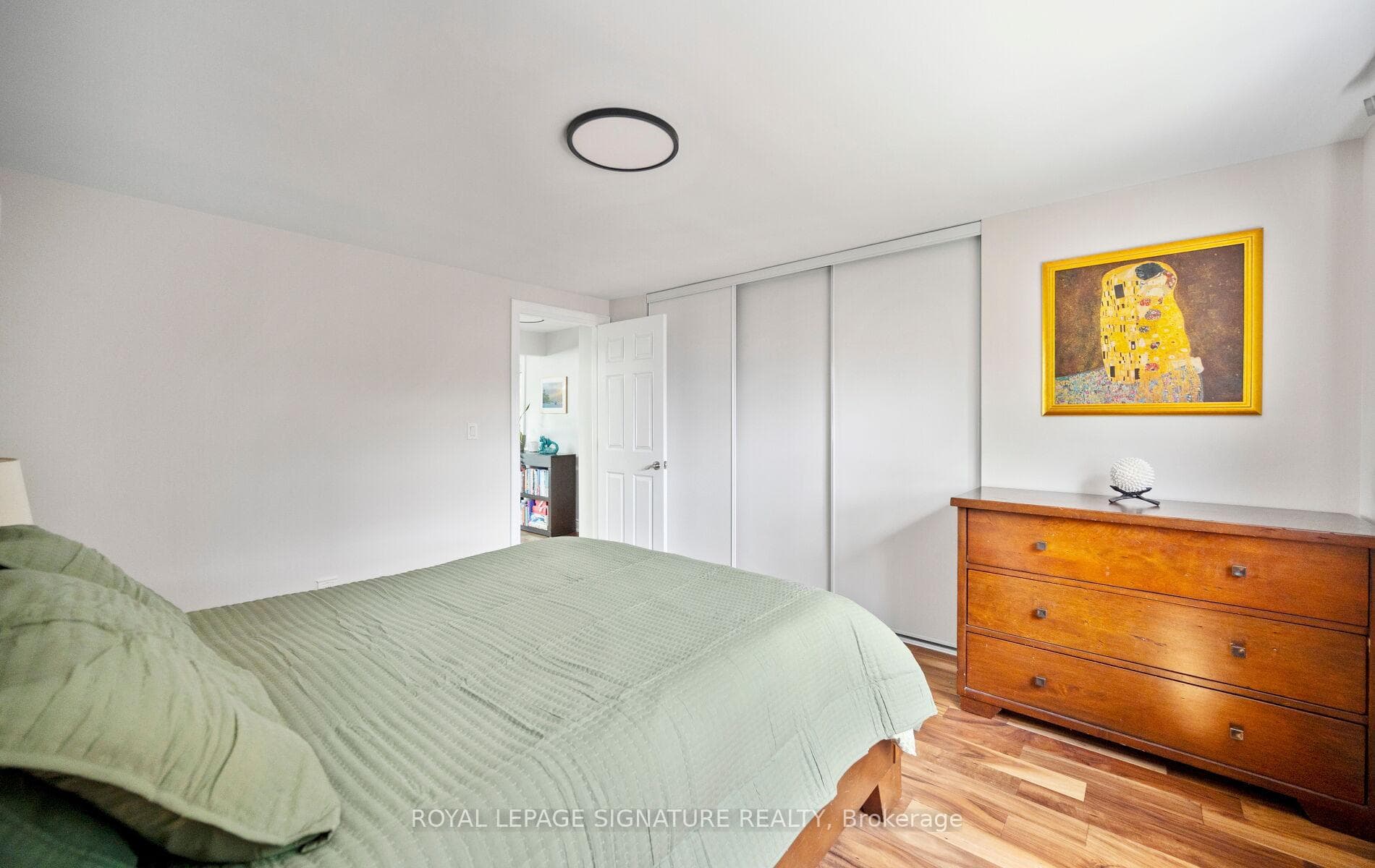 43 Hellensfield Crescent photo 21