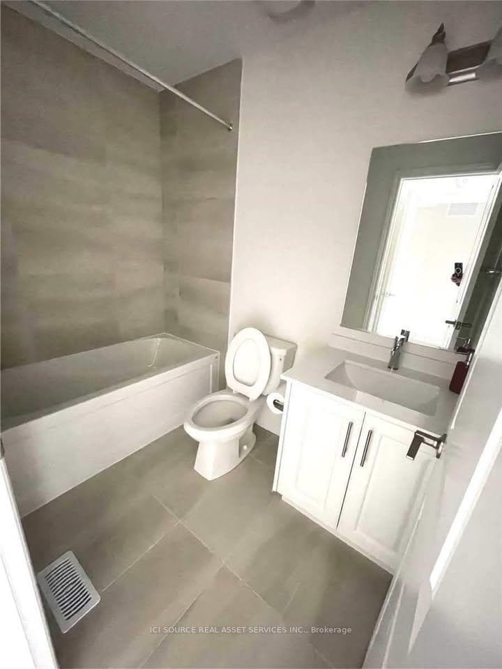 33 Macpherson Street photo 21