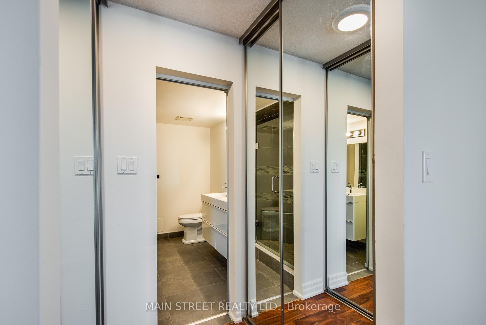 298 Jarvis Street Unit 1506 photo 23