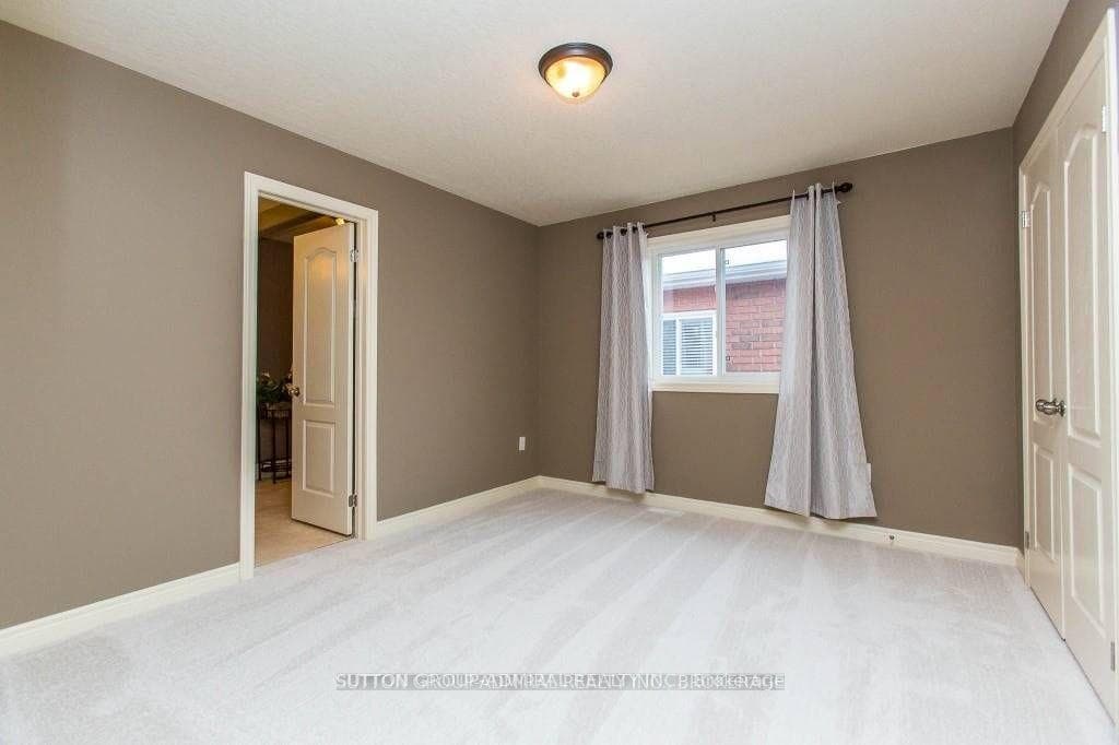 62 Dunnett Drive photo 18