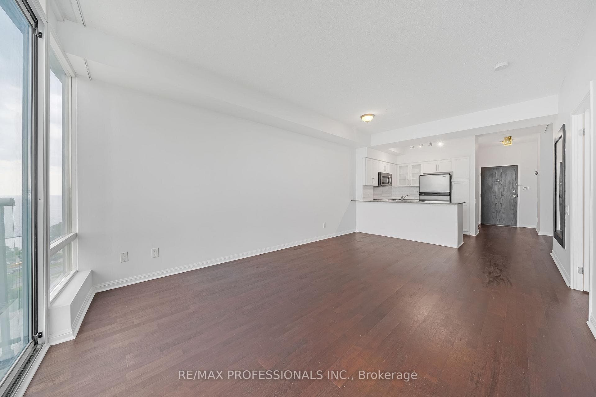 15 Windermere Avenue Unit 1808 photo 9