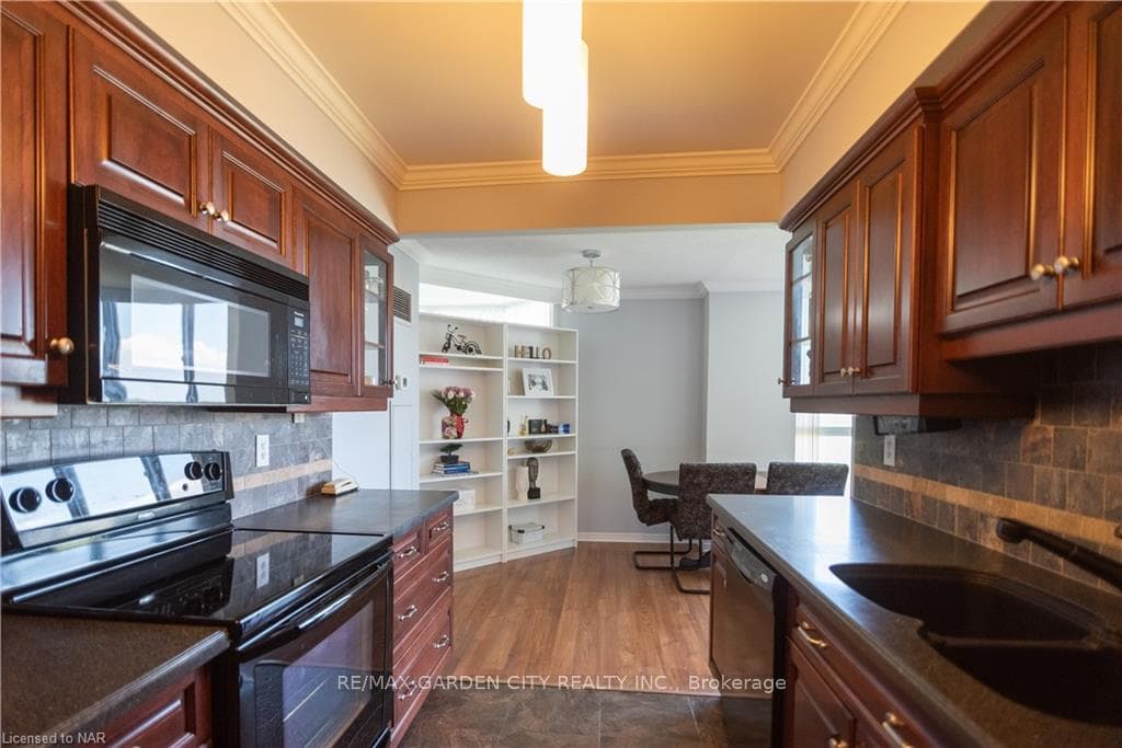 162 Martindale Road Unit 1005 photo 8