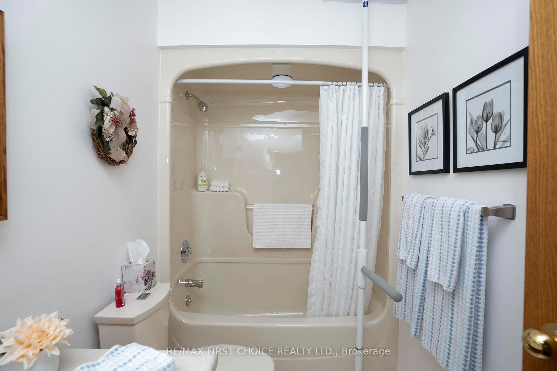 225 FLAMINGO DR photo 18