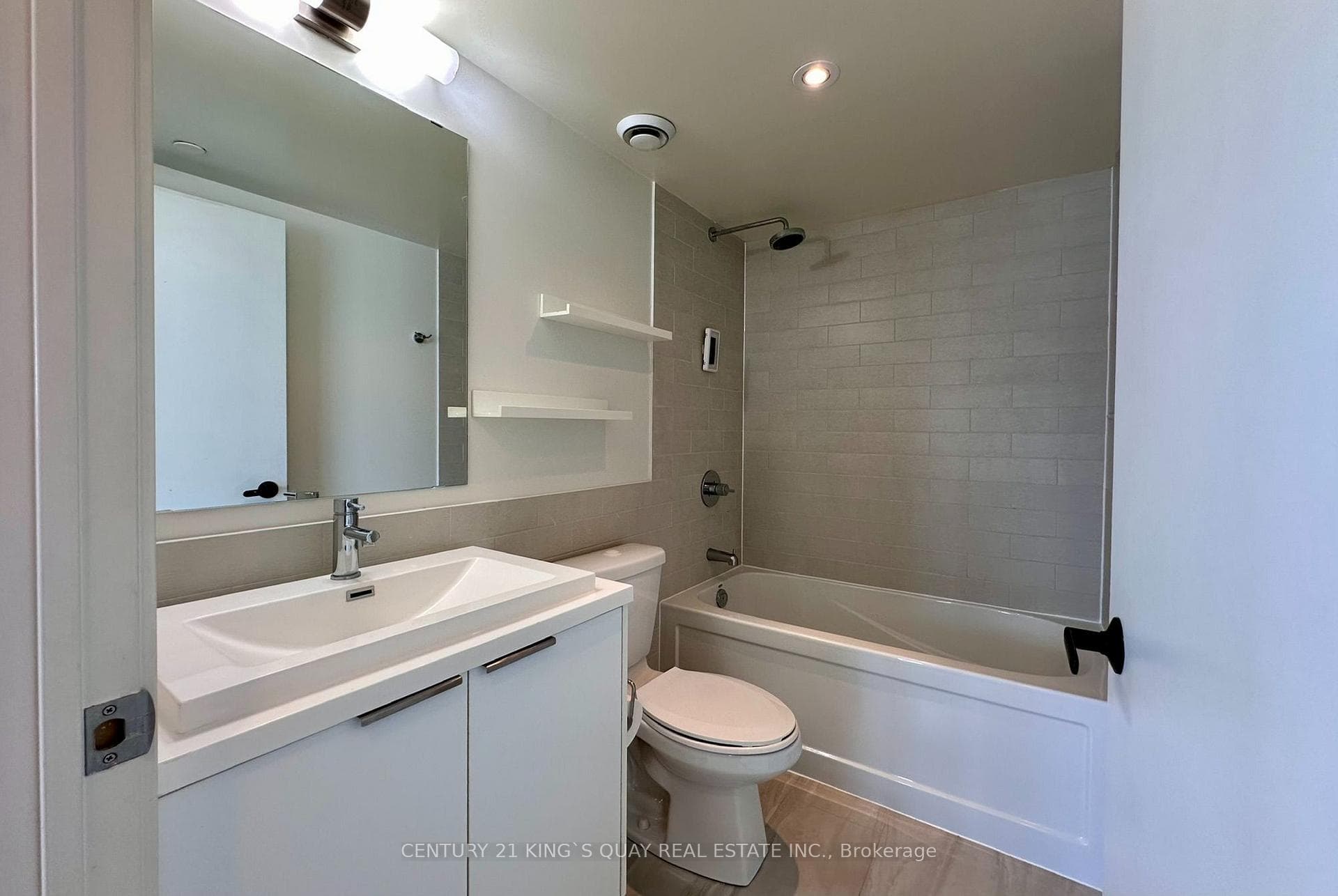 6 Sonic Way Unit N3002 photo 10