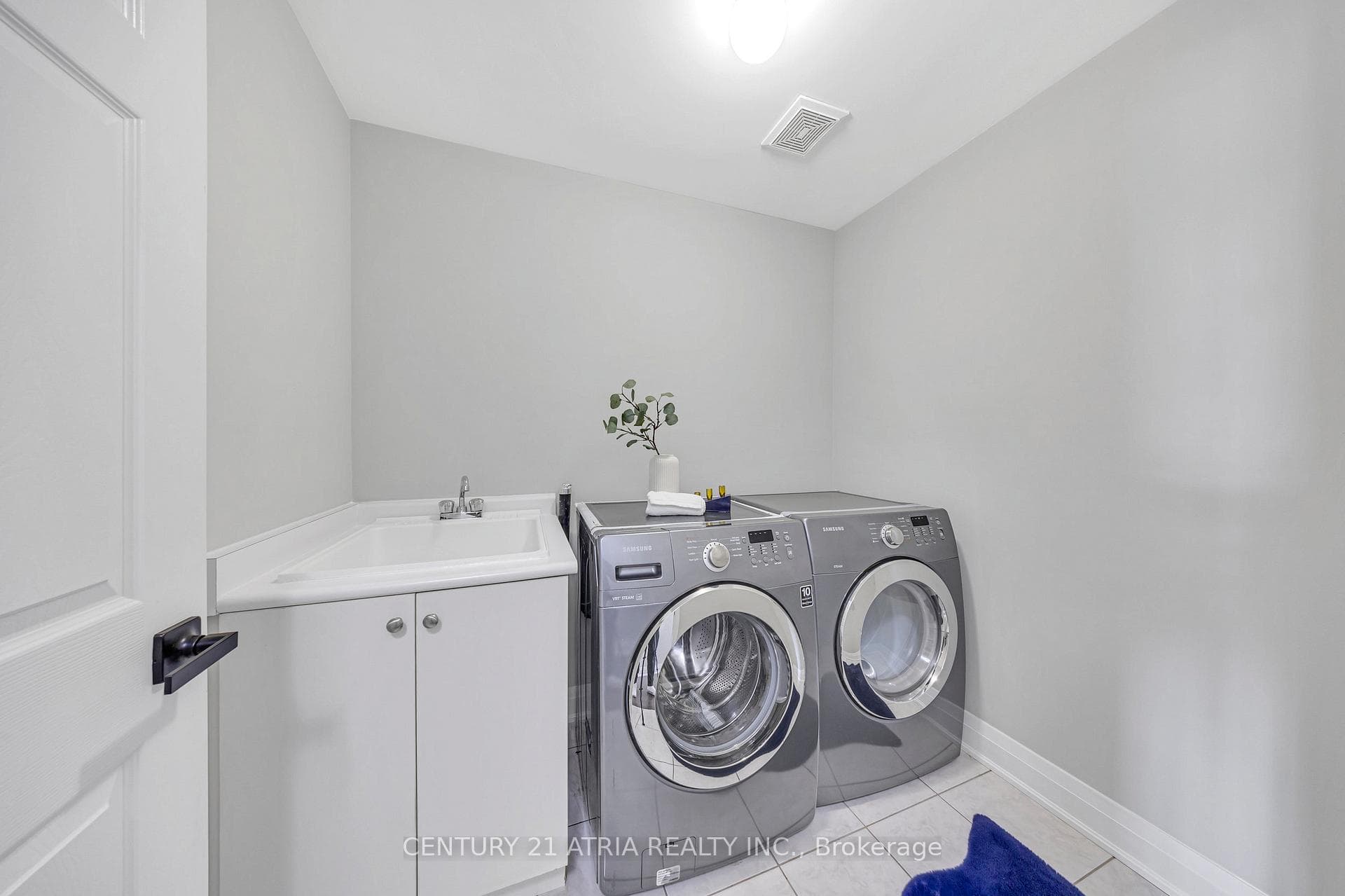 37 Fimco Crescent photo 31