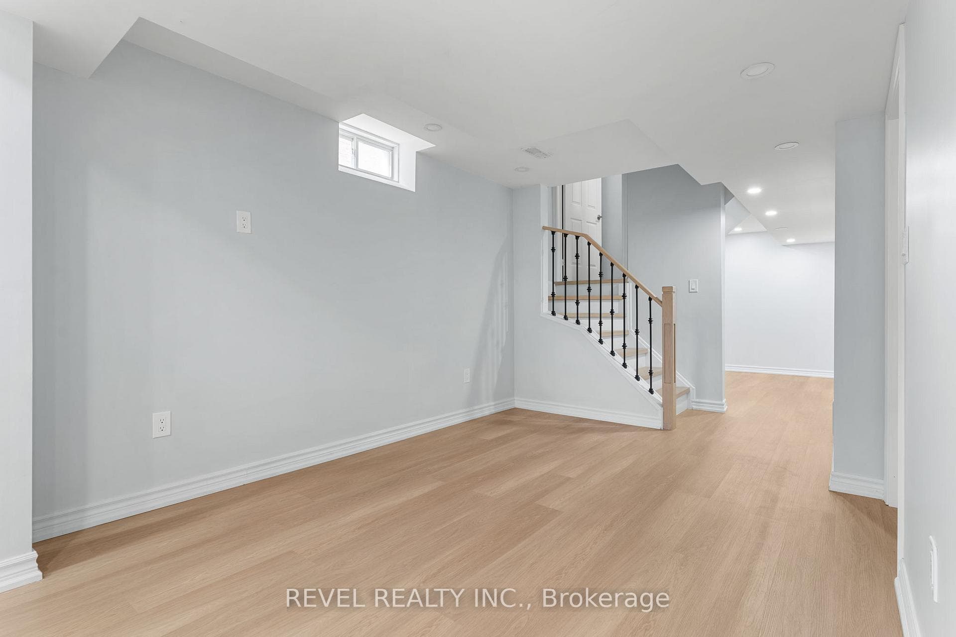 37 Portage Trail photo 34