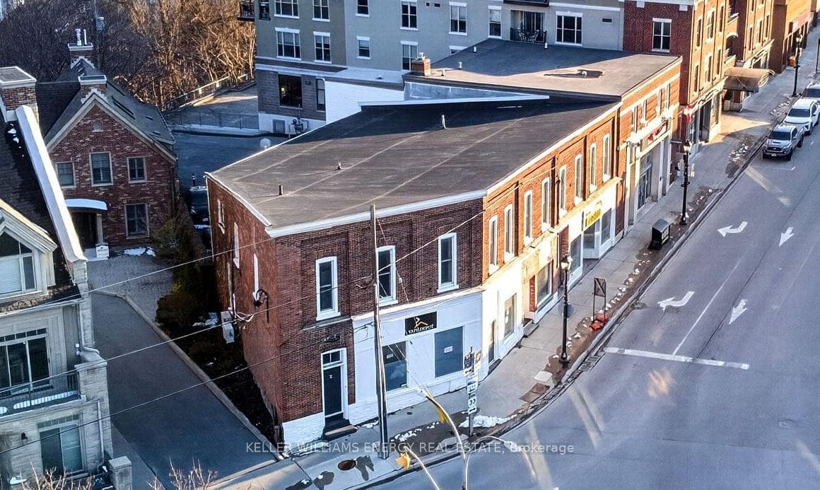 302 Picton Main Street photo 3