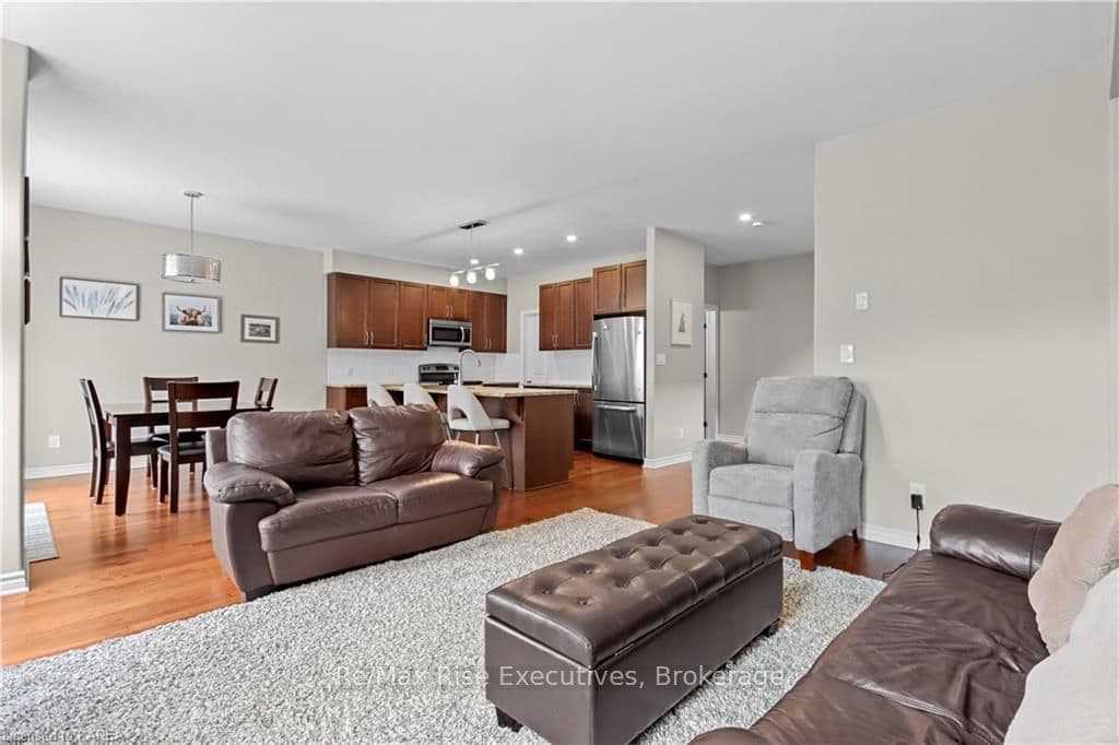 1327 ATKINSON Street photo 8