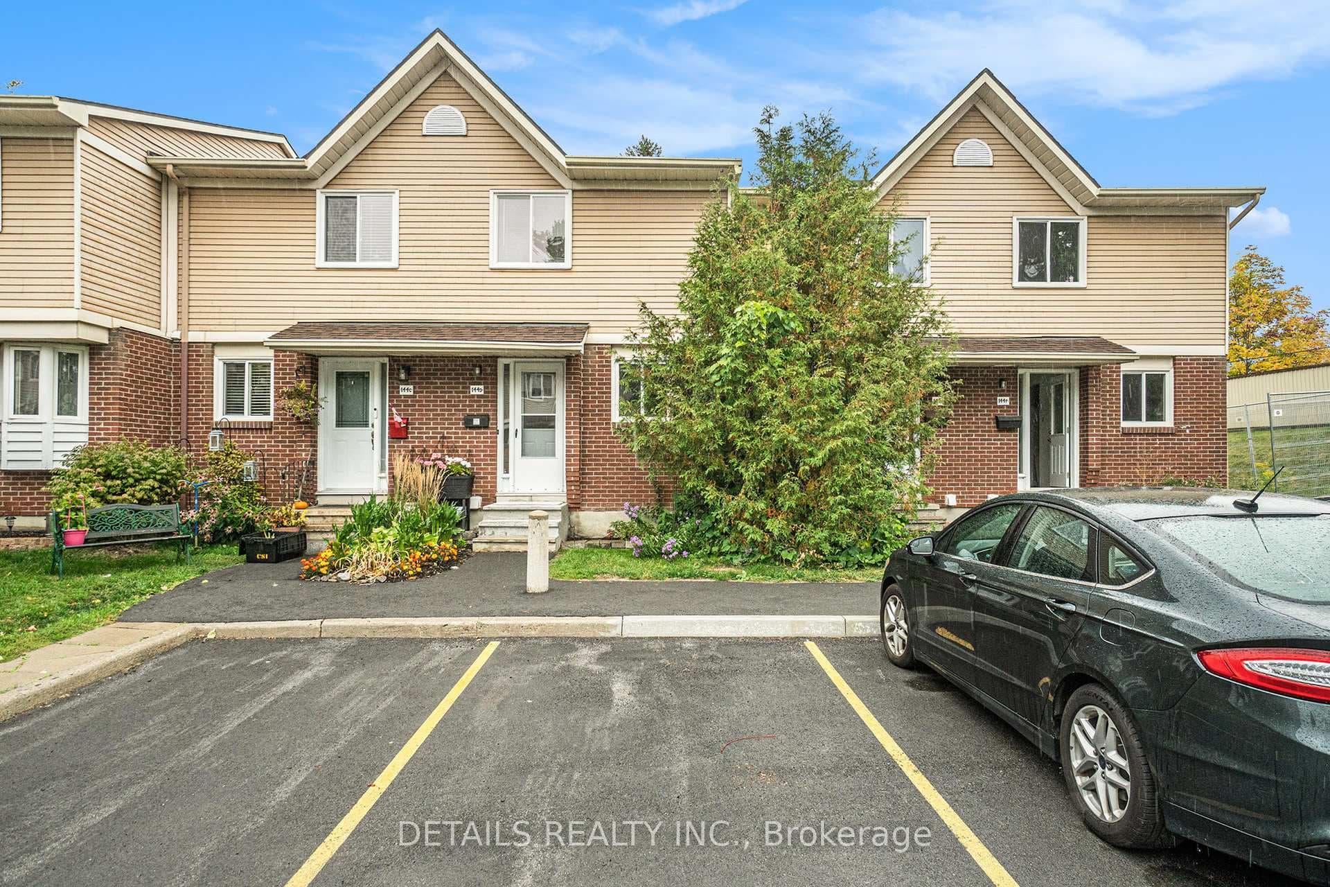 144D Valley Stream Drive photo 20