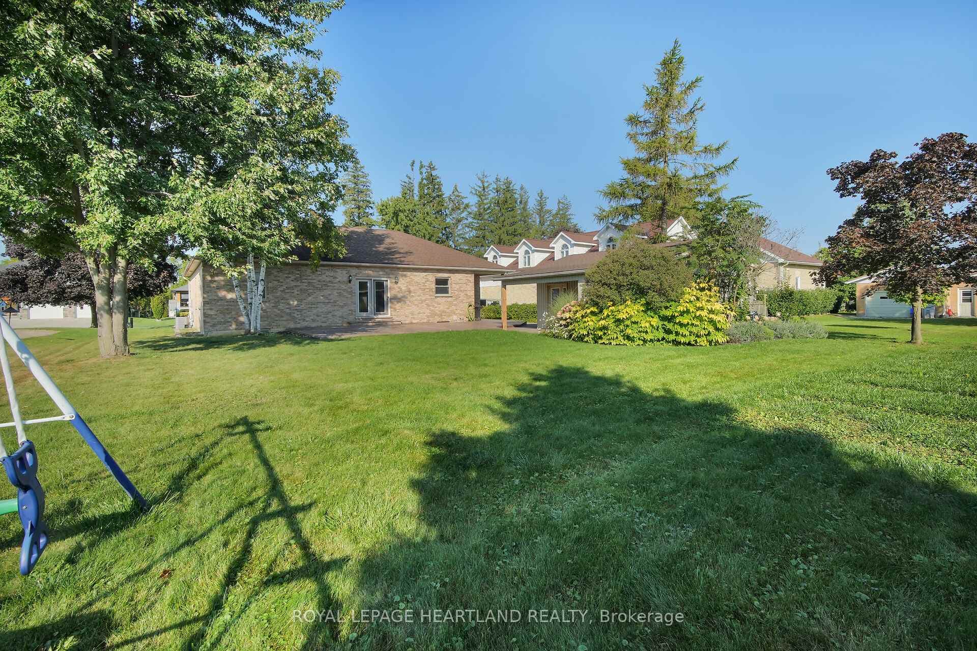 532 Carling Street photo 7