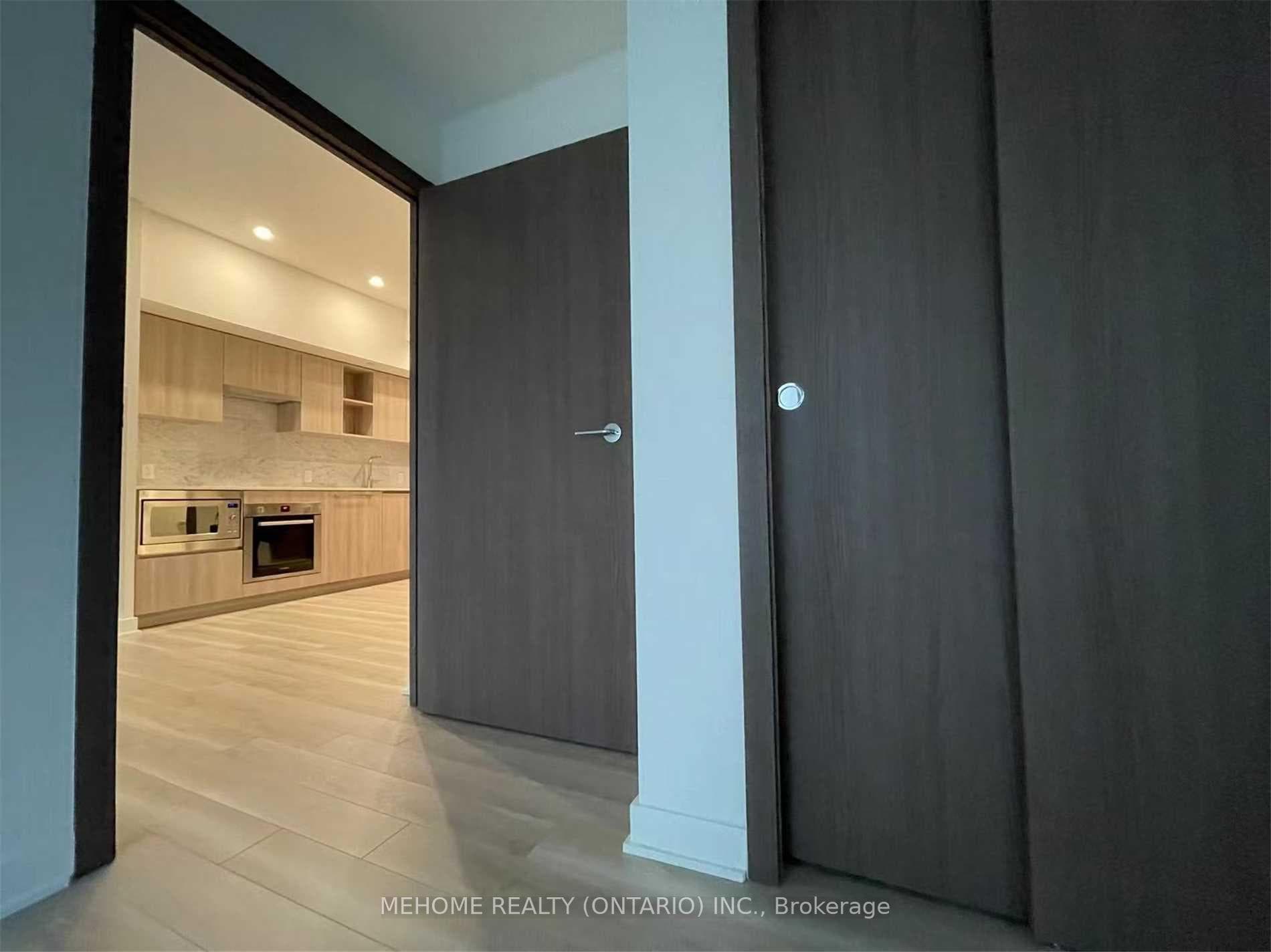 17 Bathurst Street Unit 1208 photo 5